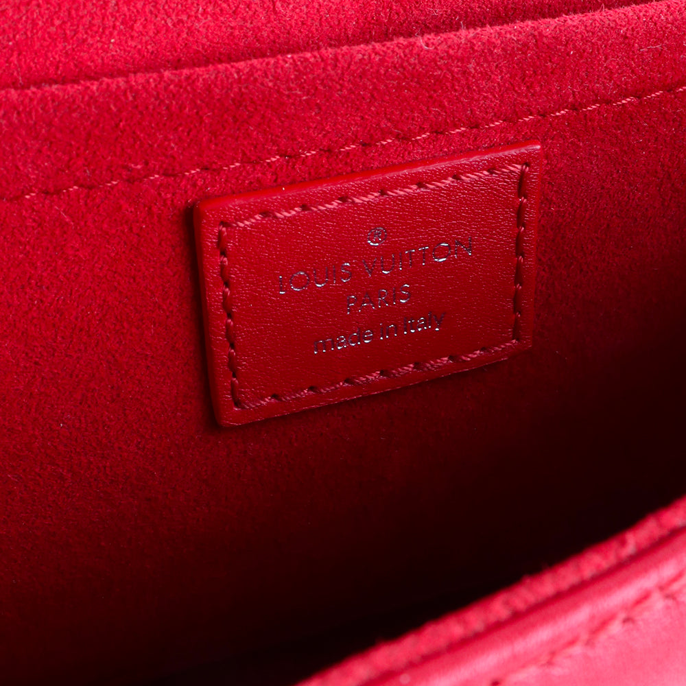 LOUIS VUITTON - Sac à bandoulière New Wave medium en cuir rouge