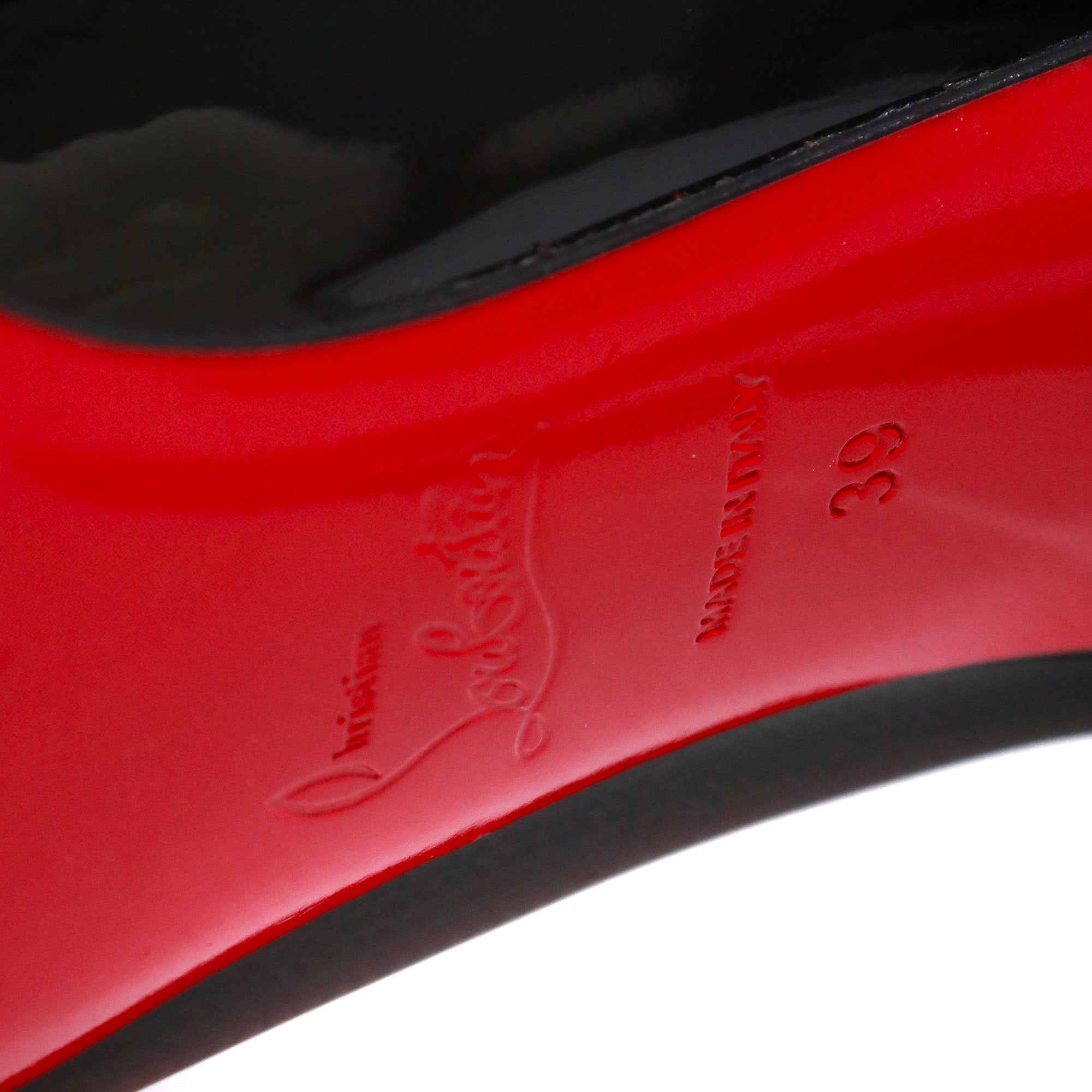 LOUBOUTIN - Pigalle pumps in black patent leather (T39)