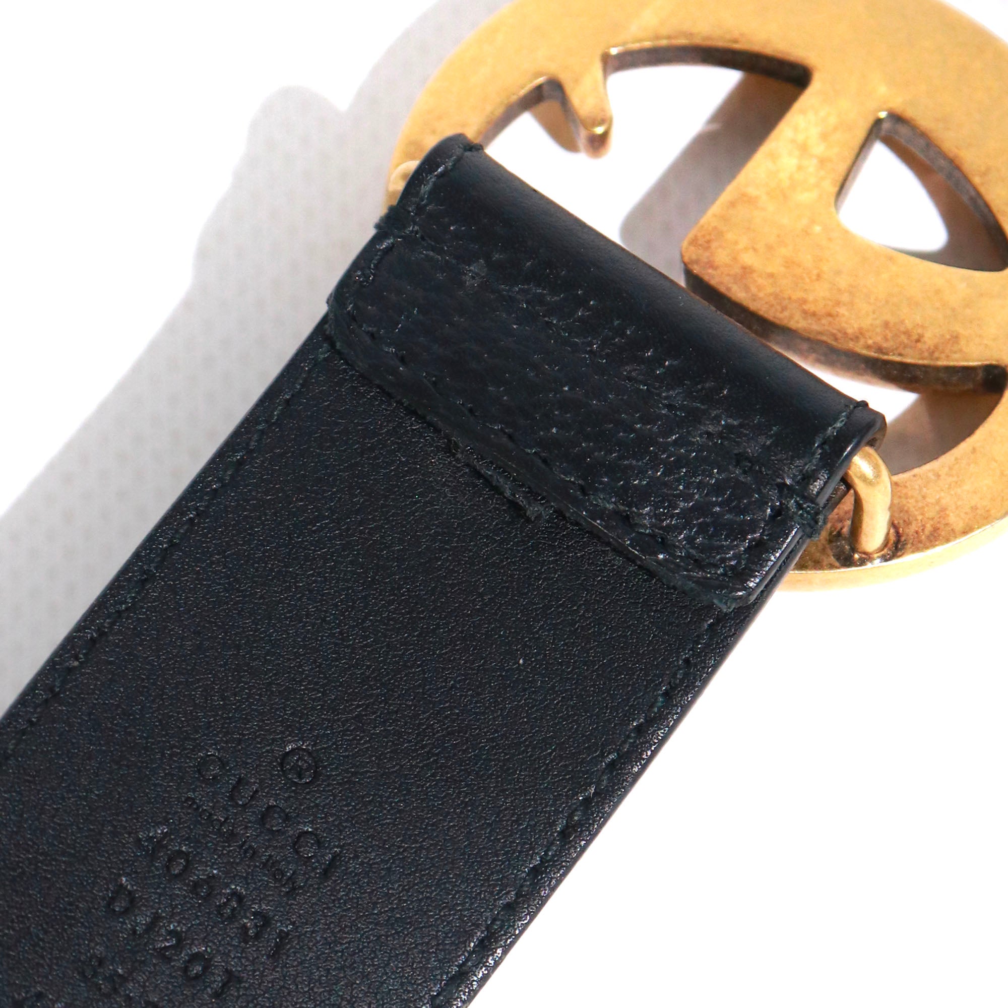 GUCCI - Ceinture GG Buckle Marmont Gucci en cuir grainé noir (T85)