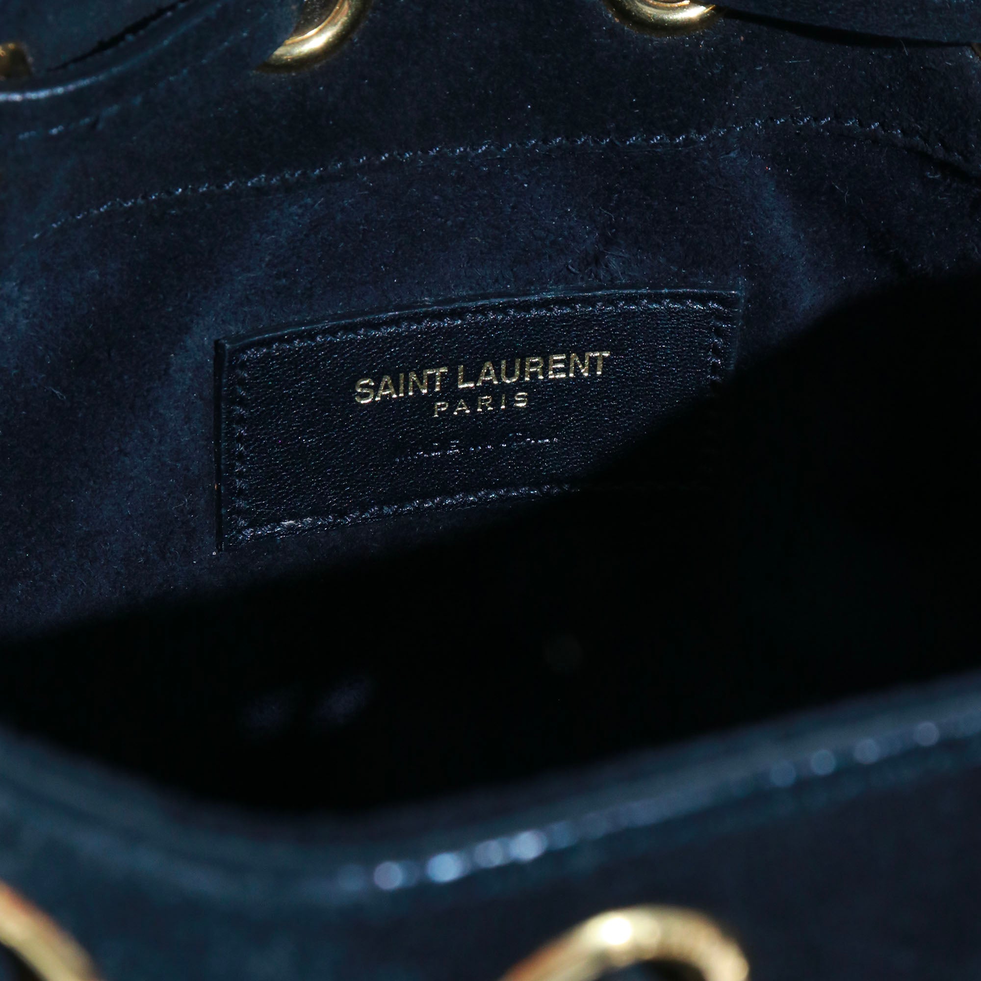 SAINT LAURENT - Sac à bandoulière Emmanuelle Saint Laurent à franges en daim noir
