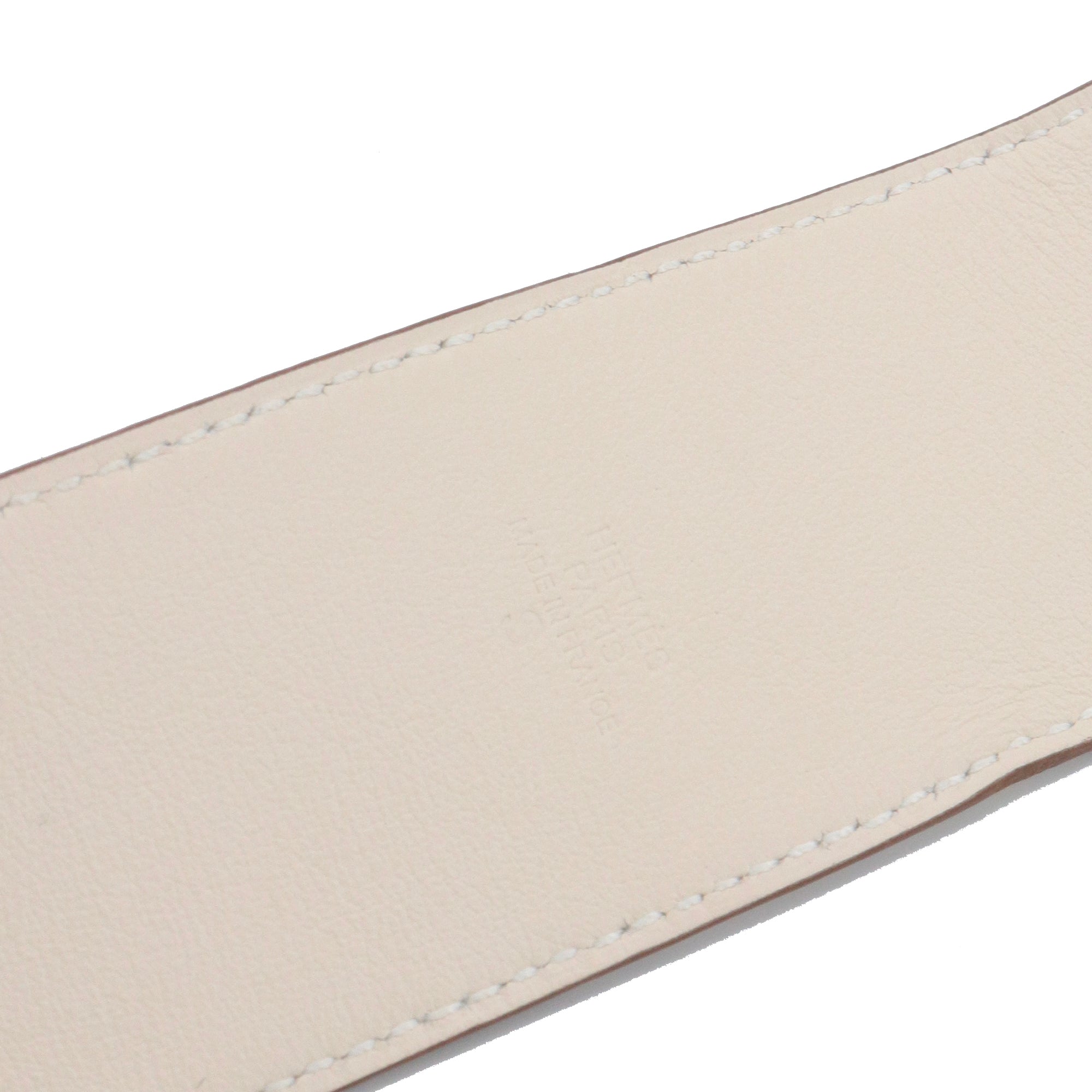 HERMÈS - Bracelet Kelly Twist GM Hermès en cuir blanc nata (T2)