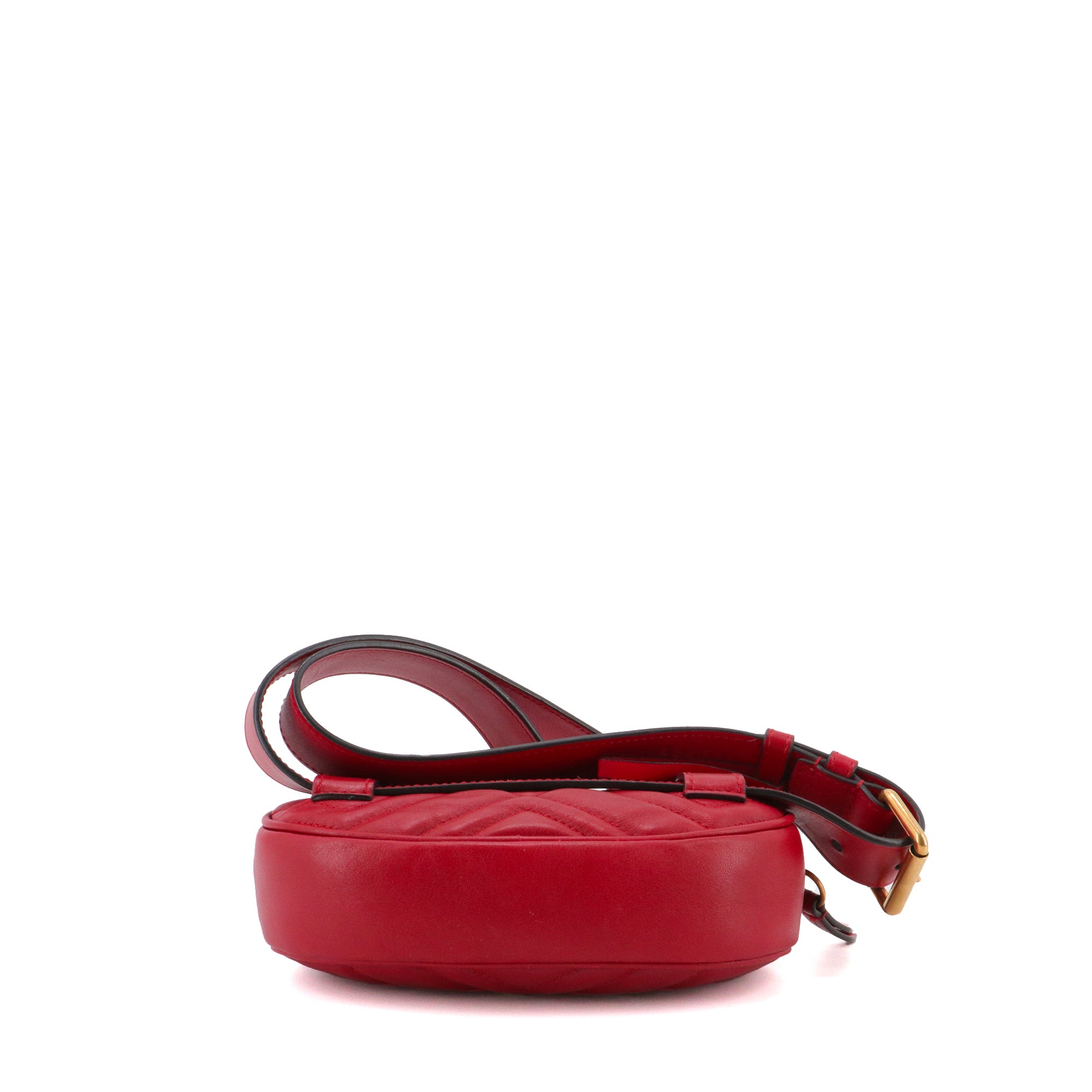 GUCCI - Sac banane GG Marmont Gucci en cuir chevron rouge