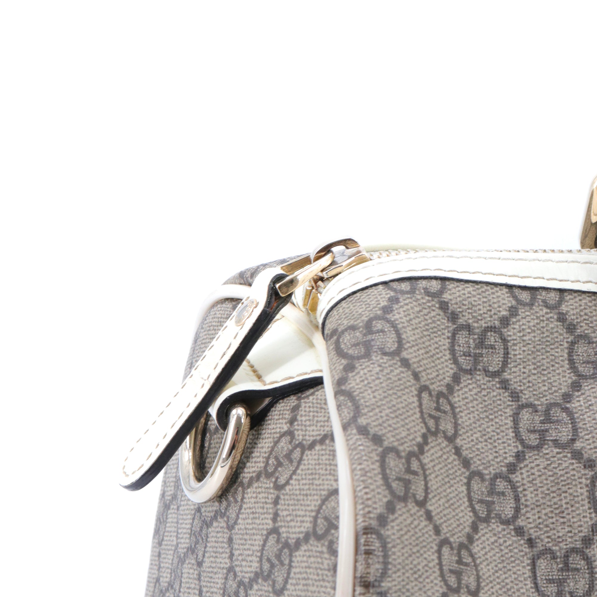 GUCCI - Sac à main Boston Gucci en toile monogrammée et cuir blanc vintage