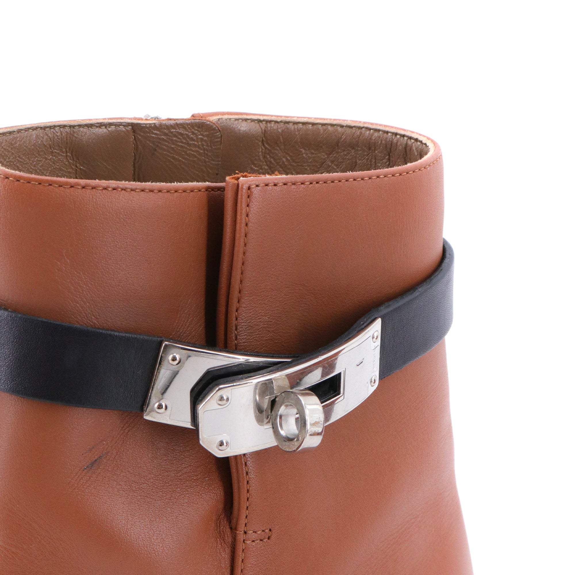 HERMÈS - Bottines Saint Germain Hermès en cuir marron (T39)