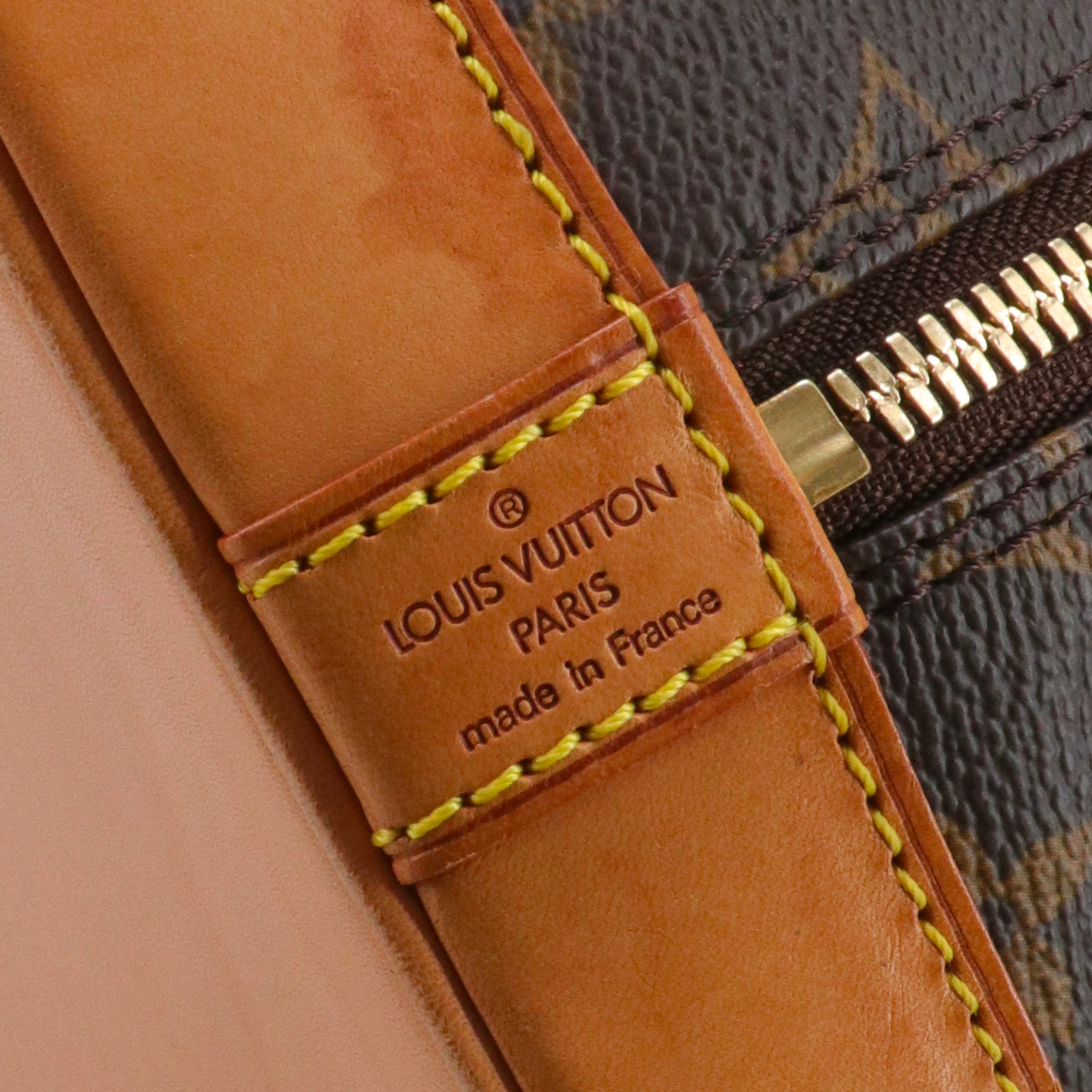 LOUIS VUITTON - Sac à main Alma PM Louis Vuitton en toile monogrammée