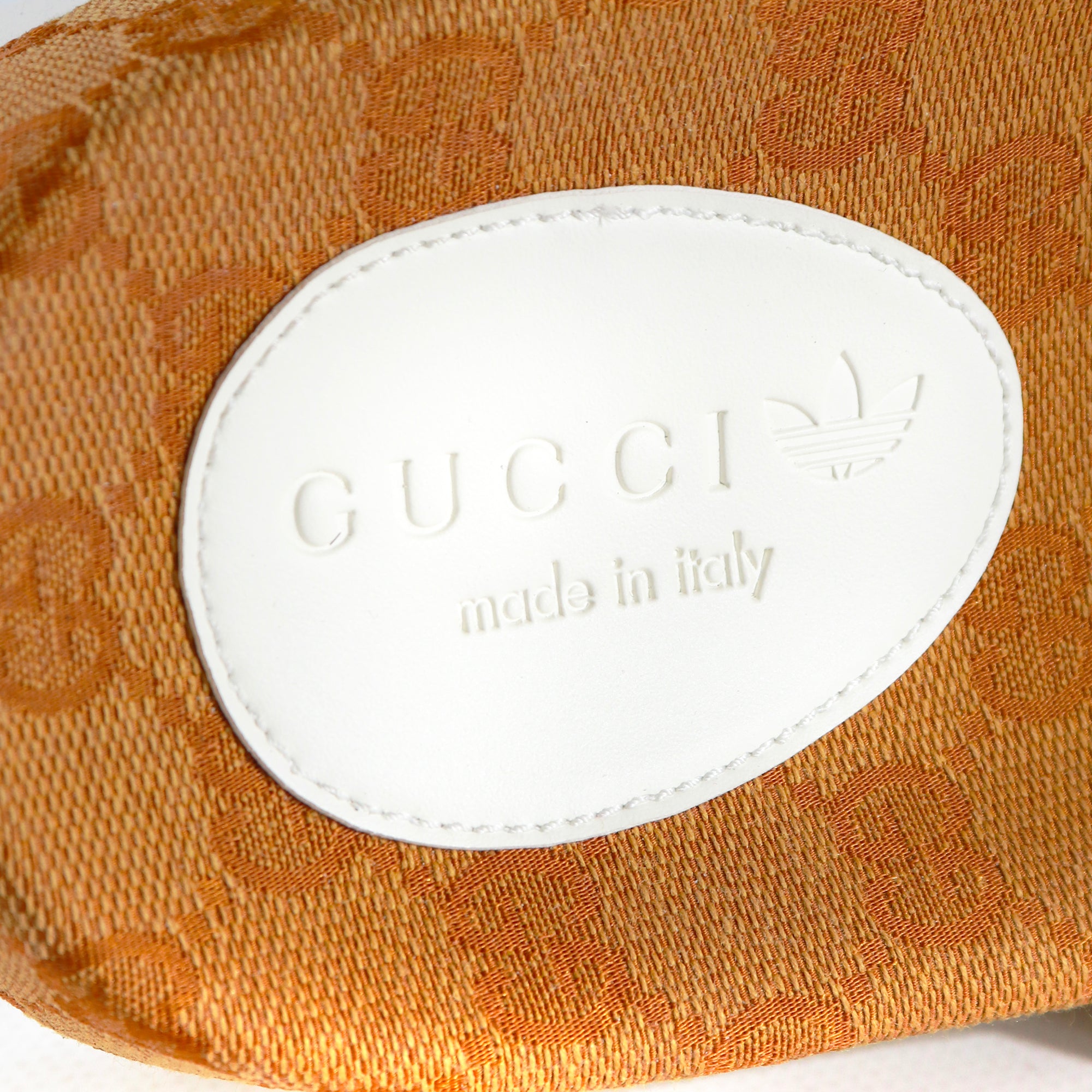 GUCCI - Sandales monogrammées Gucci x Adidas (T45)