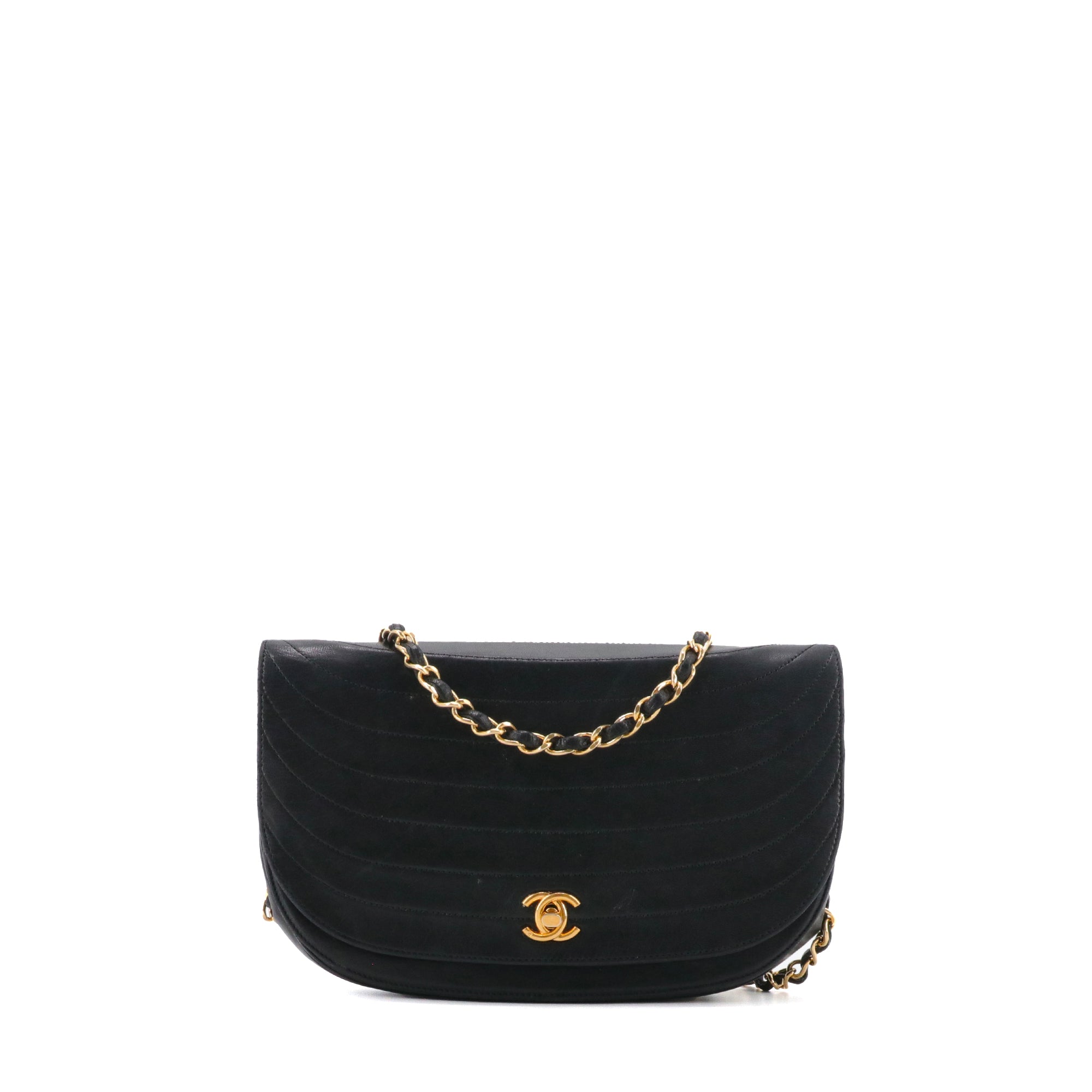 CHANEL - Sac à bandoulière Demi Lune Chanel en cuir noir vintage