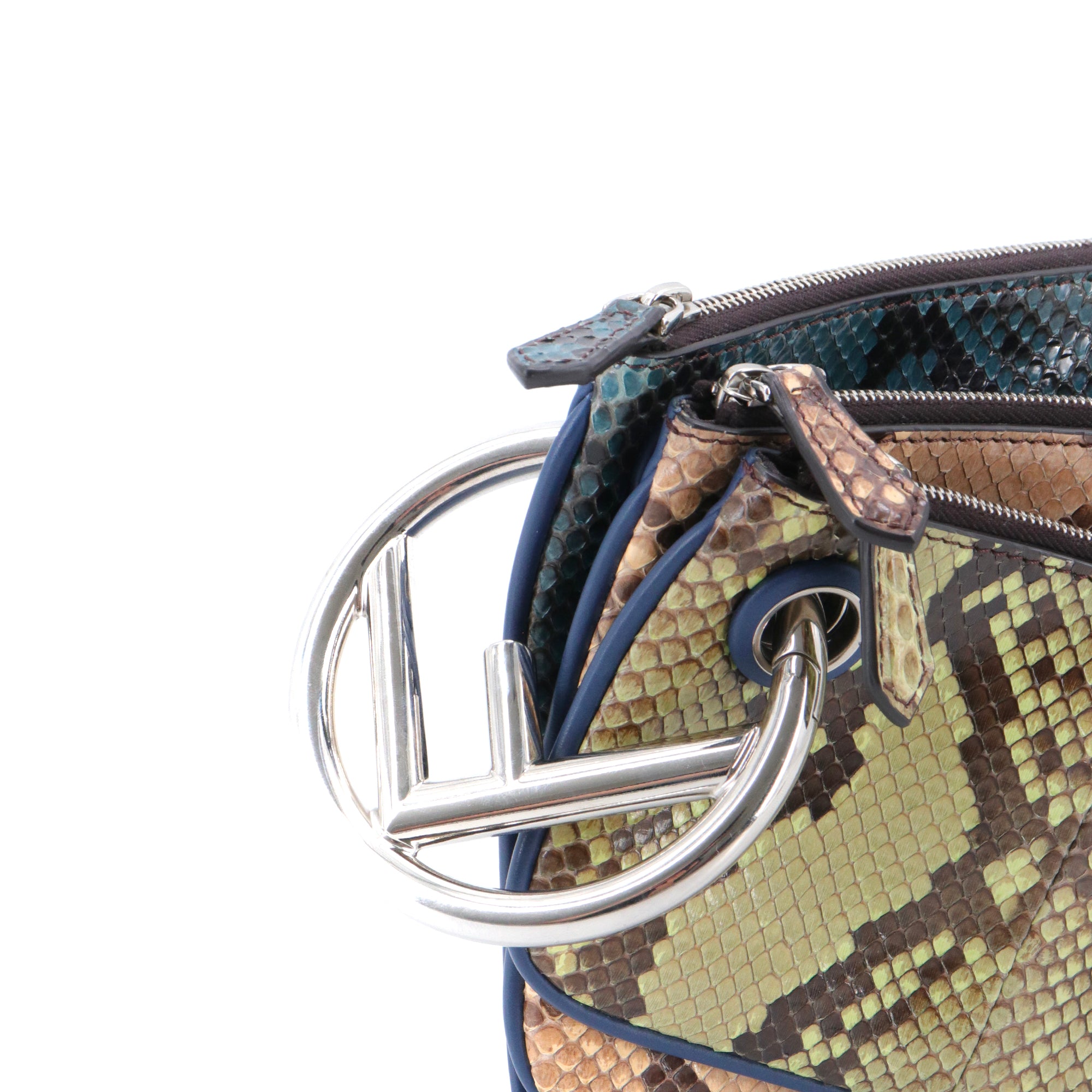 FENDI - Multi pochette Fendi en python tricolore