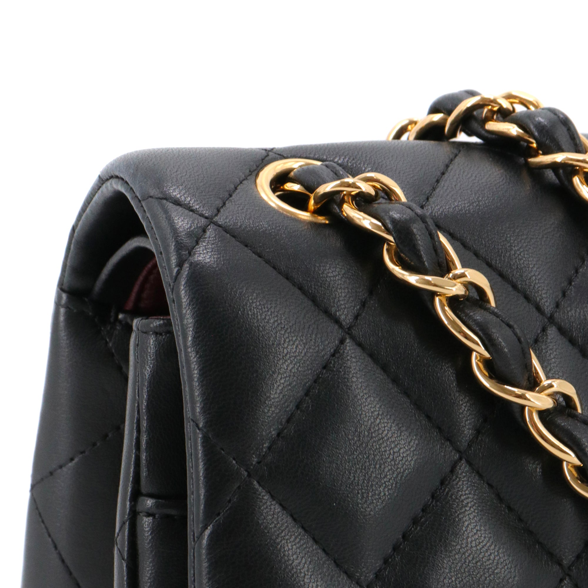 CHANEL - Sac à main Classique/Timeless Jumbo Chanel en cuir lisse noir