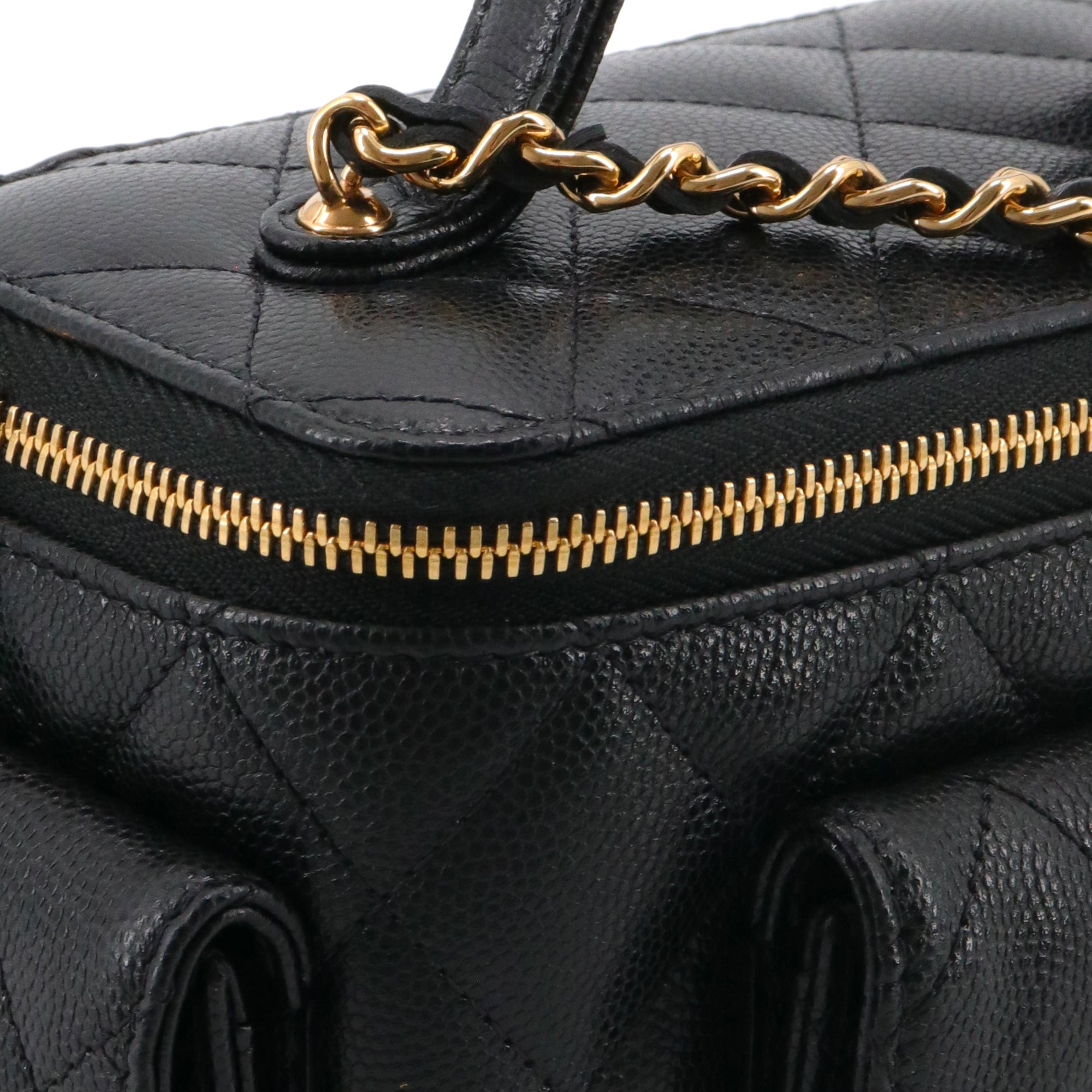 CHANEL - Sac à bandoulière Vanity Pocket Chanel en cuir caviar noir