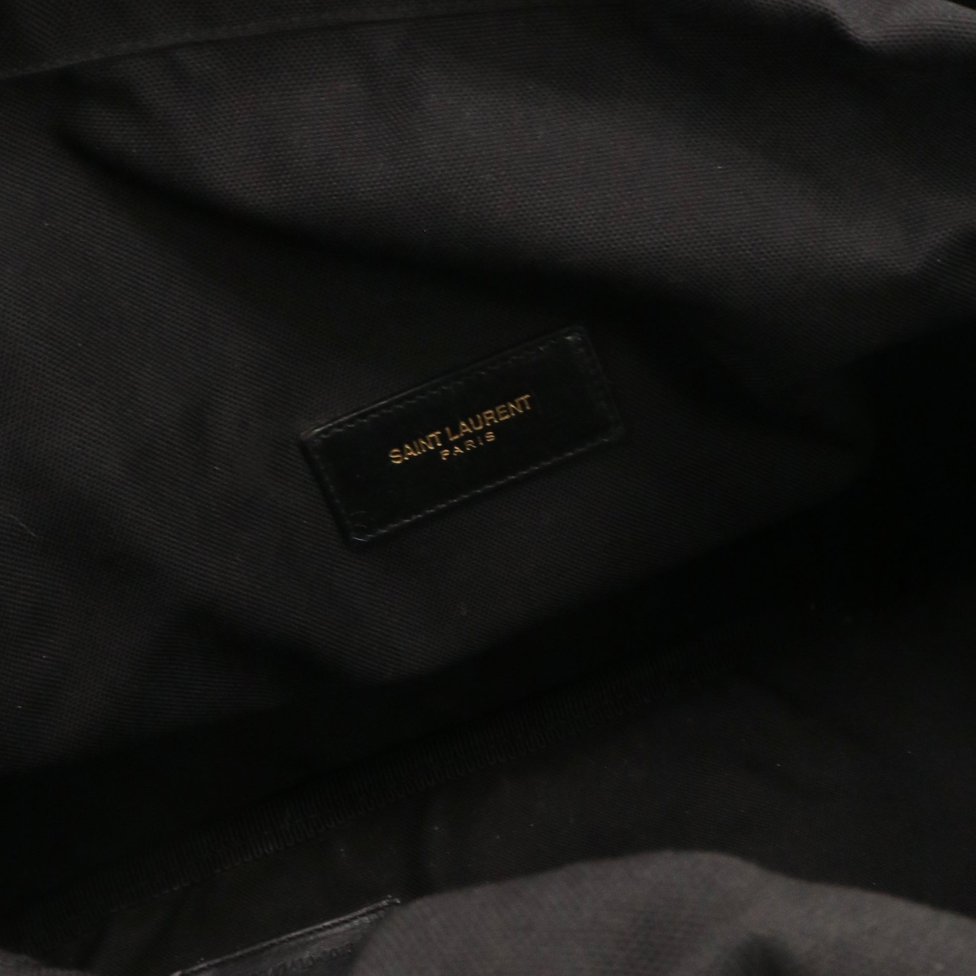 SAINT LAURENT - Sac à bandoulière Hunting Buckle Messenger Saint Laurent en nylon et cuir noir