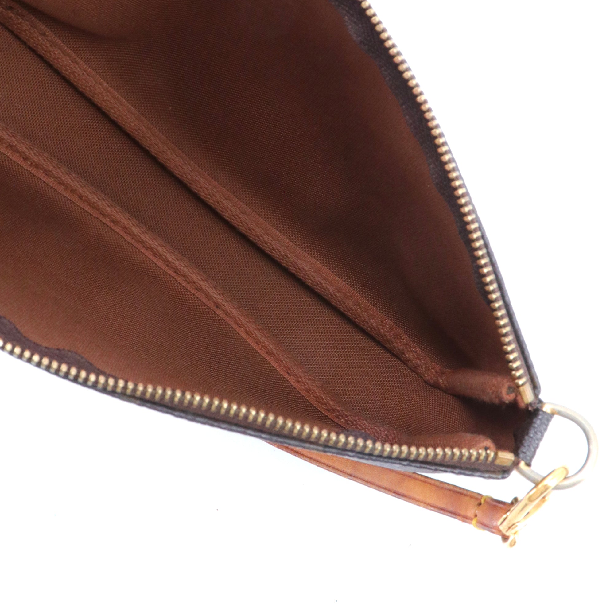 LOUIS VUITTON - Pochette Accessoires Louis Vuitton en toile monogrammée