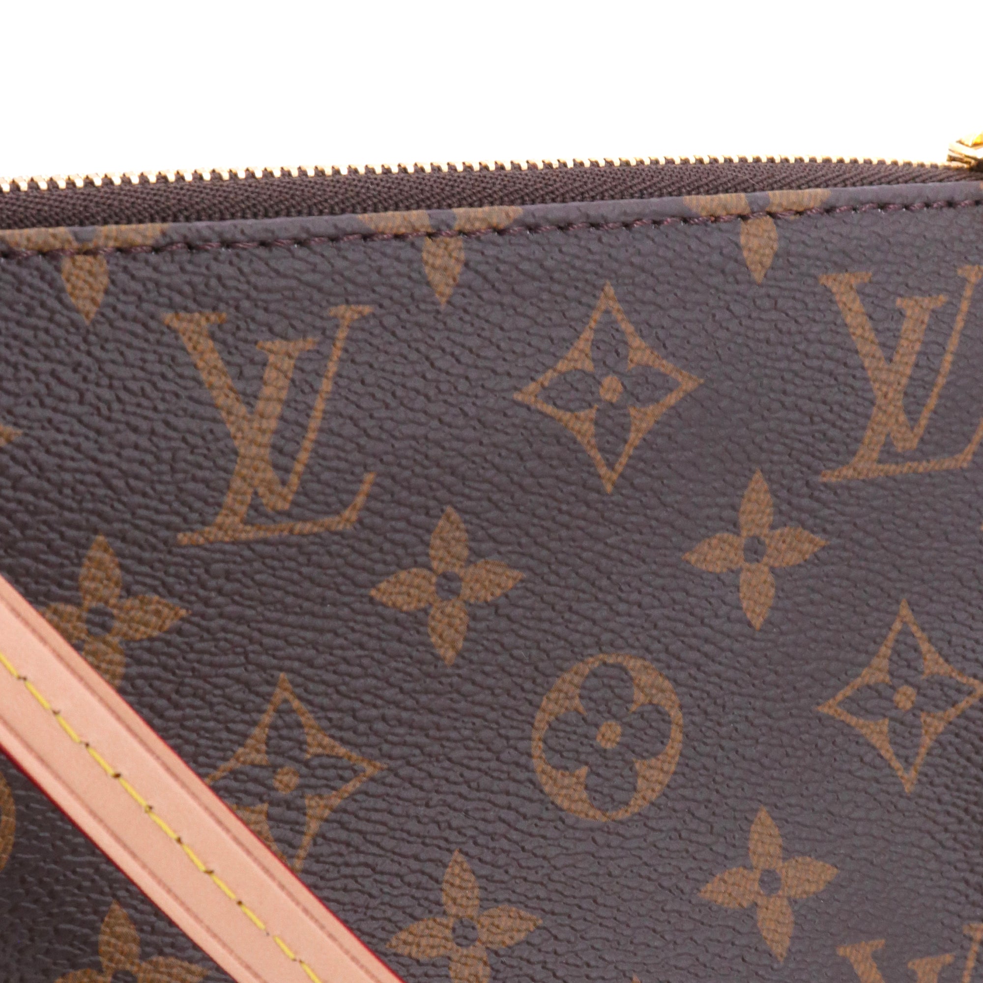 LOUIS VUITTON - Pochette Accessoires Louis Vuitton en toile monogrammée
