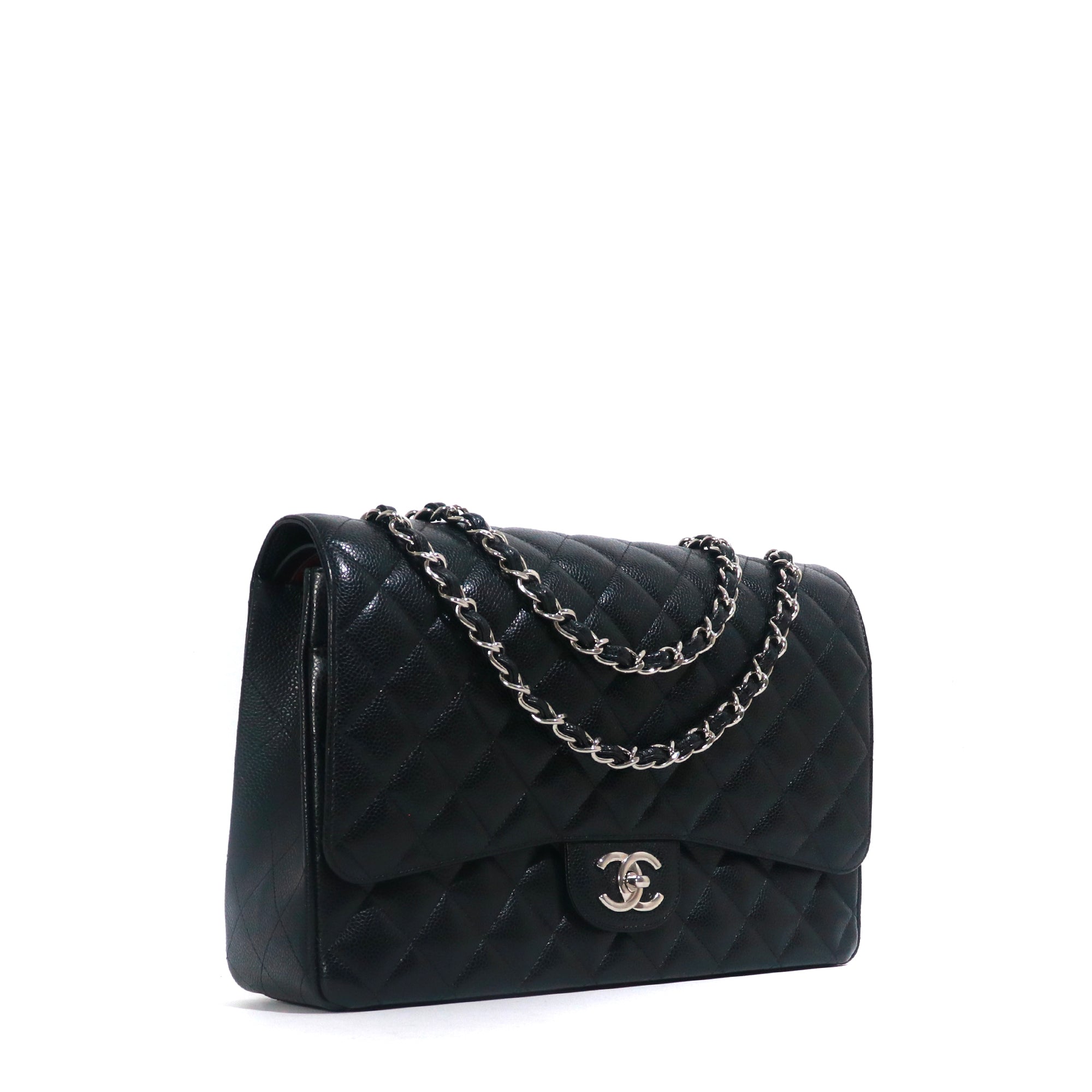CHANEL - Sac à bandoulière Timeless Maxi Jumbo double flap en cuir caviar noir