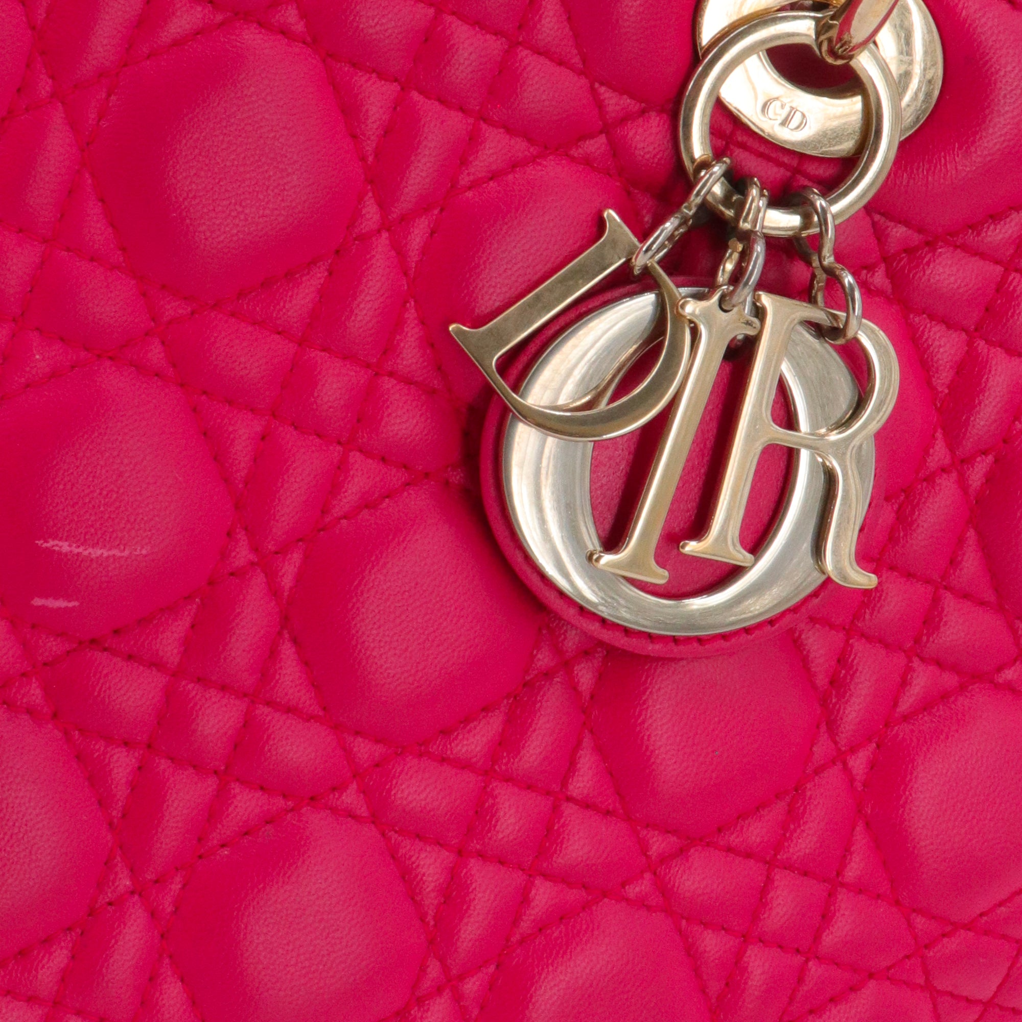 DIOR - Sac à main Lady Dior Large en cuir lisse rose