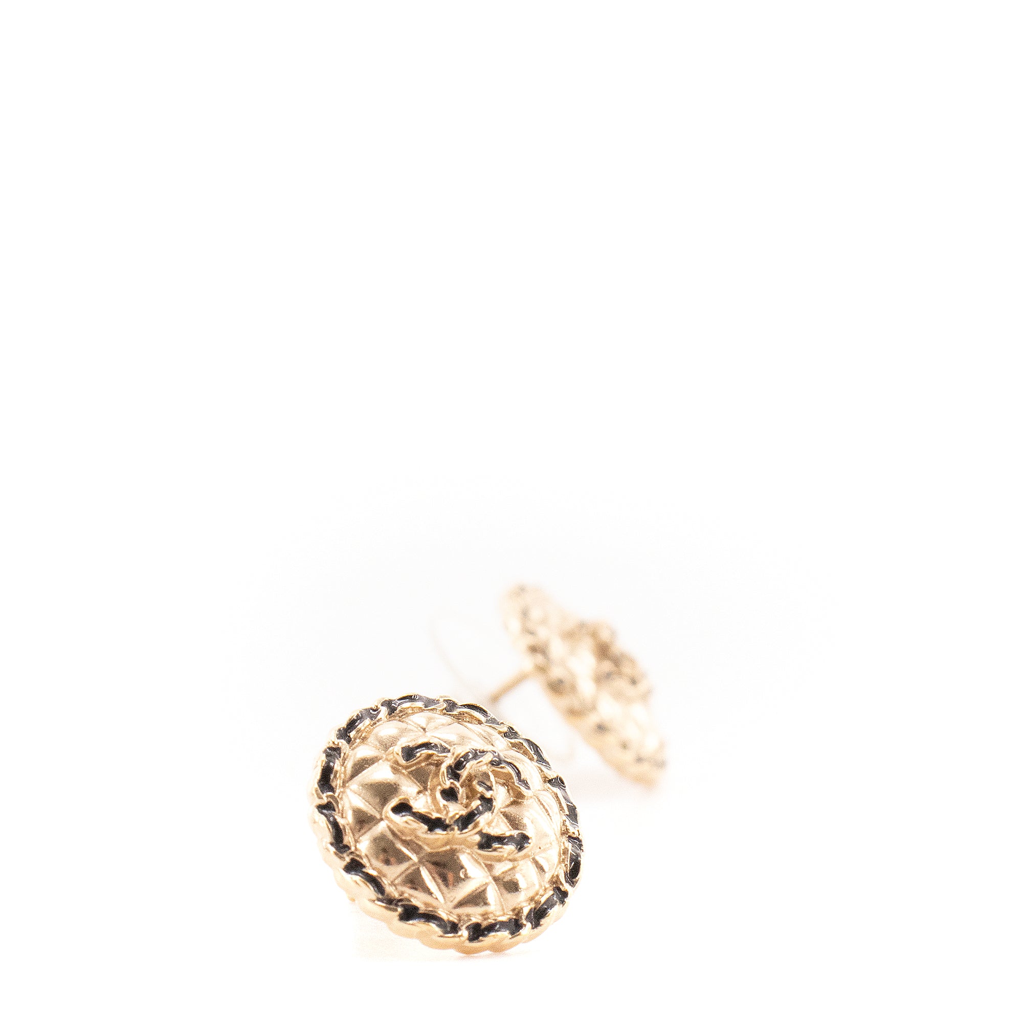 CHANEL - Boucles d’oreilles CC Chanel en métal doré champagne