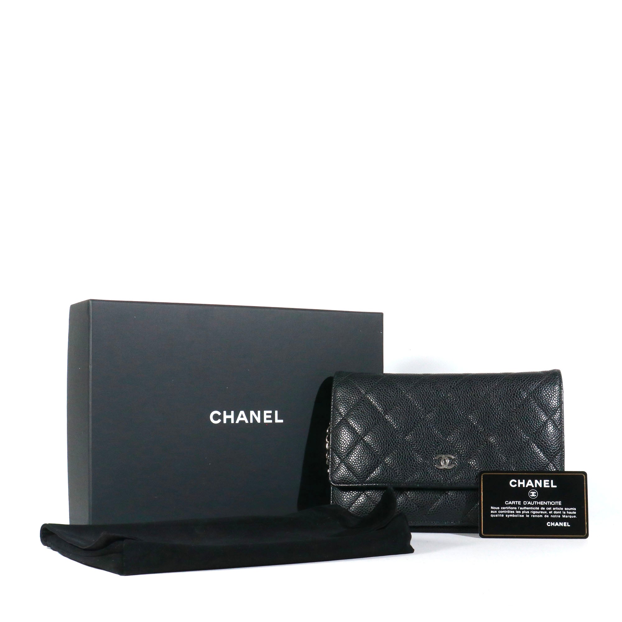 CHANEL - Sac Wallet On Chain Timeless Chanel en cuir caviar noir