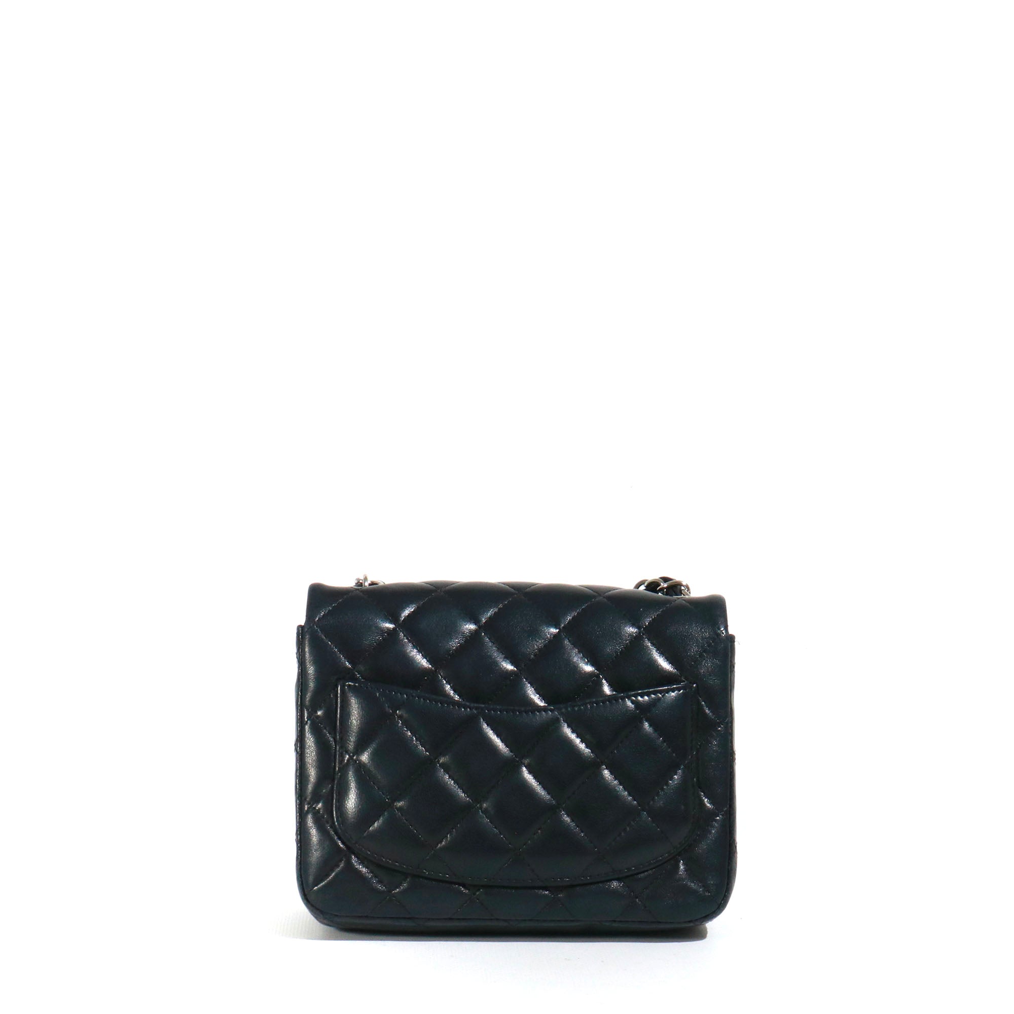 CHANEL - Sac à bandoulière Timeless Mini Square Chanel en cuir matelassé noir