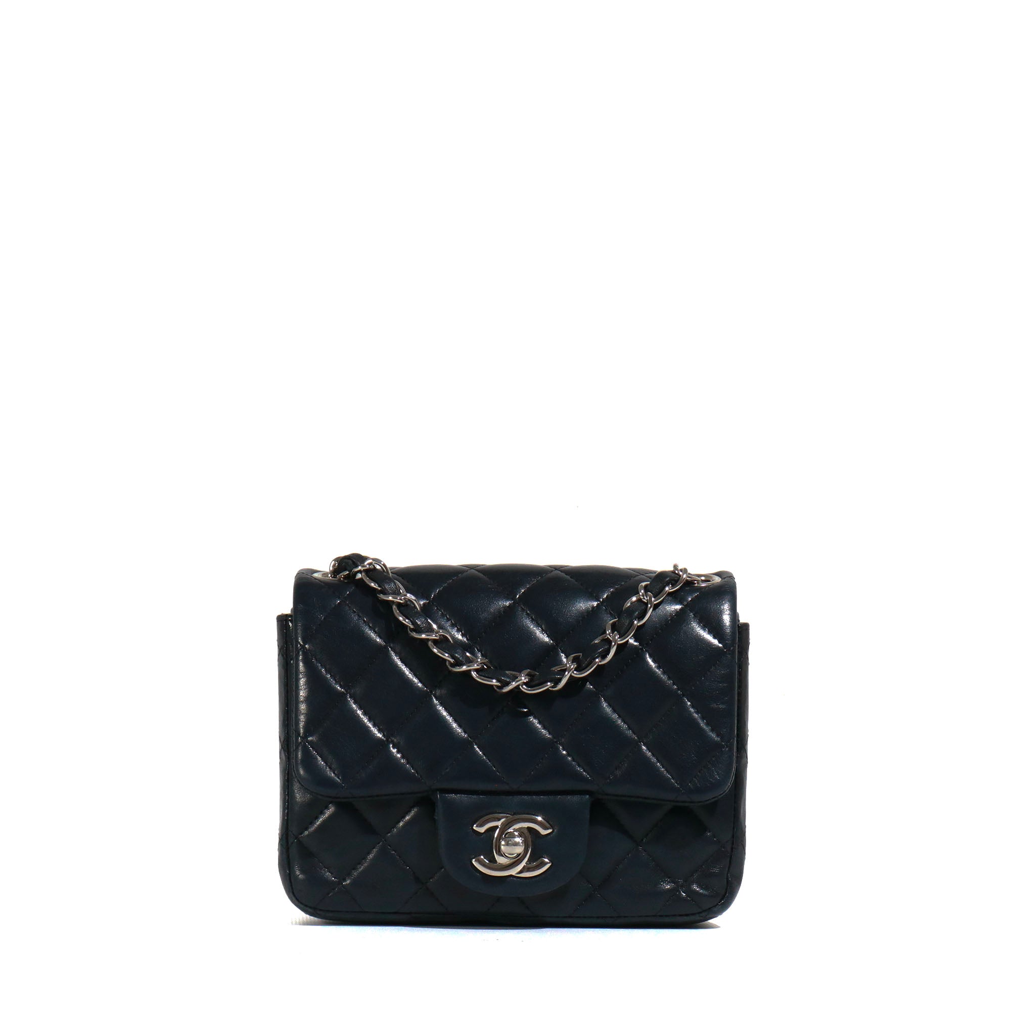 CHANEL - Sac à bandoulière Timeless Mini Square Chanel en cuir matelassé noir
