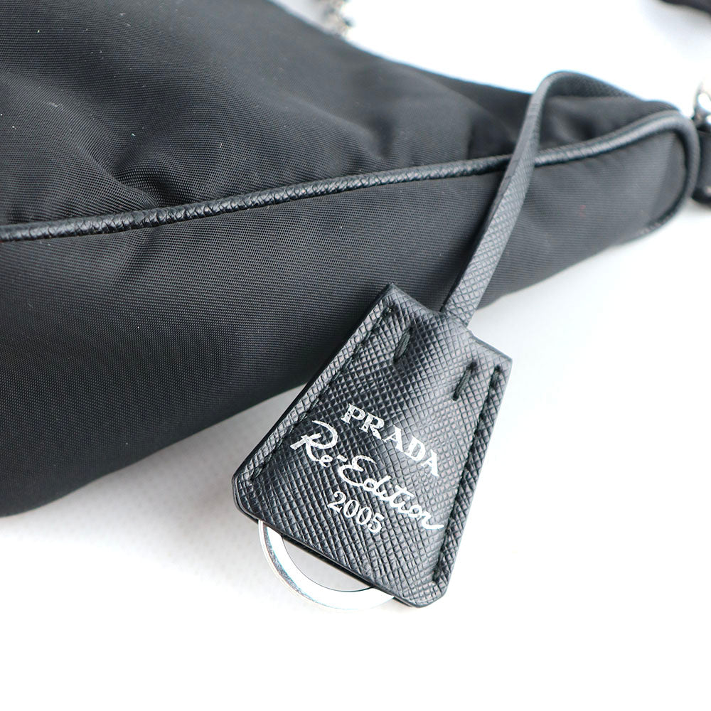 PRADA - Sac Re-edition 2005 en Re-nylon noir