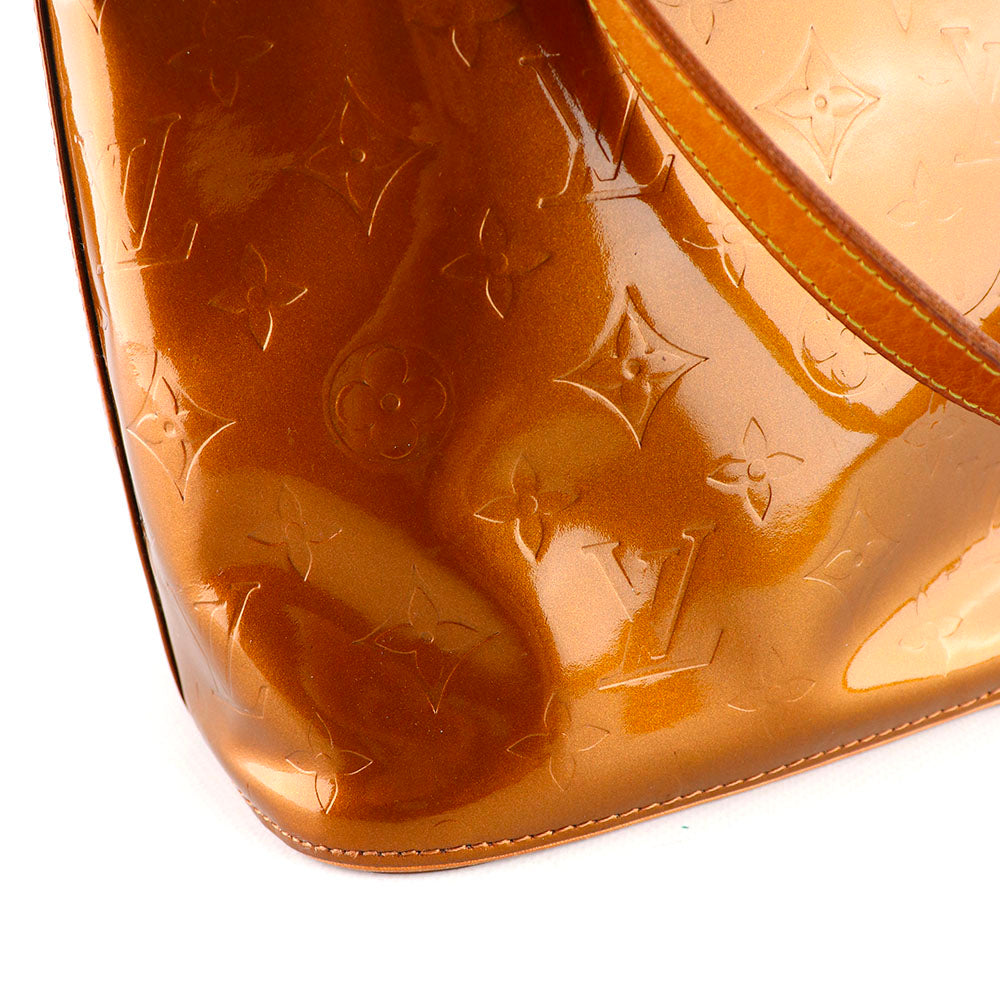 LOUIS VUITTON - Sac à main Houston en cuir verni empreinte