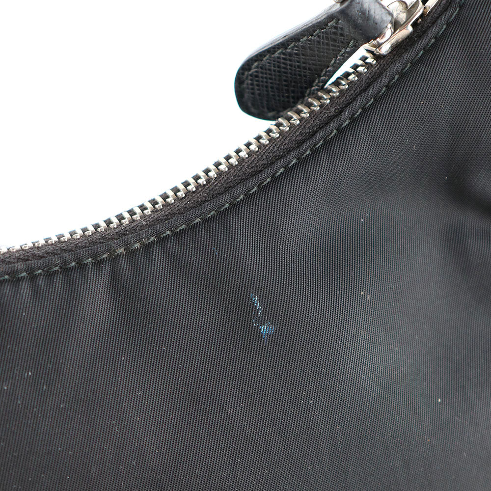 PRADA - Sac Re-edition 2005 en Re-nylon noir
