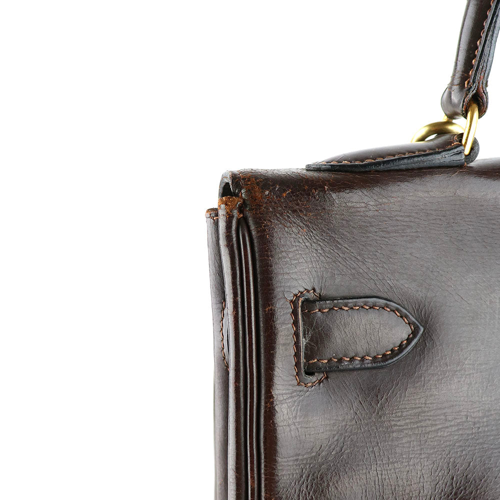 HERMÈS - Sac à main Kelly 32 en cuir box chocolat vintage