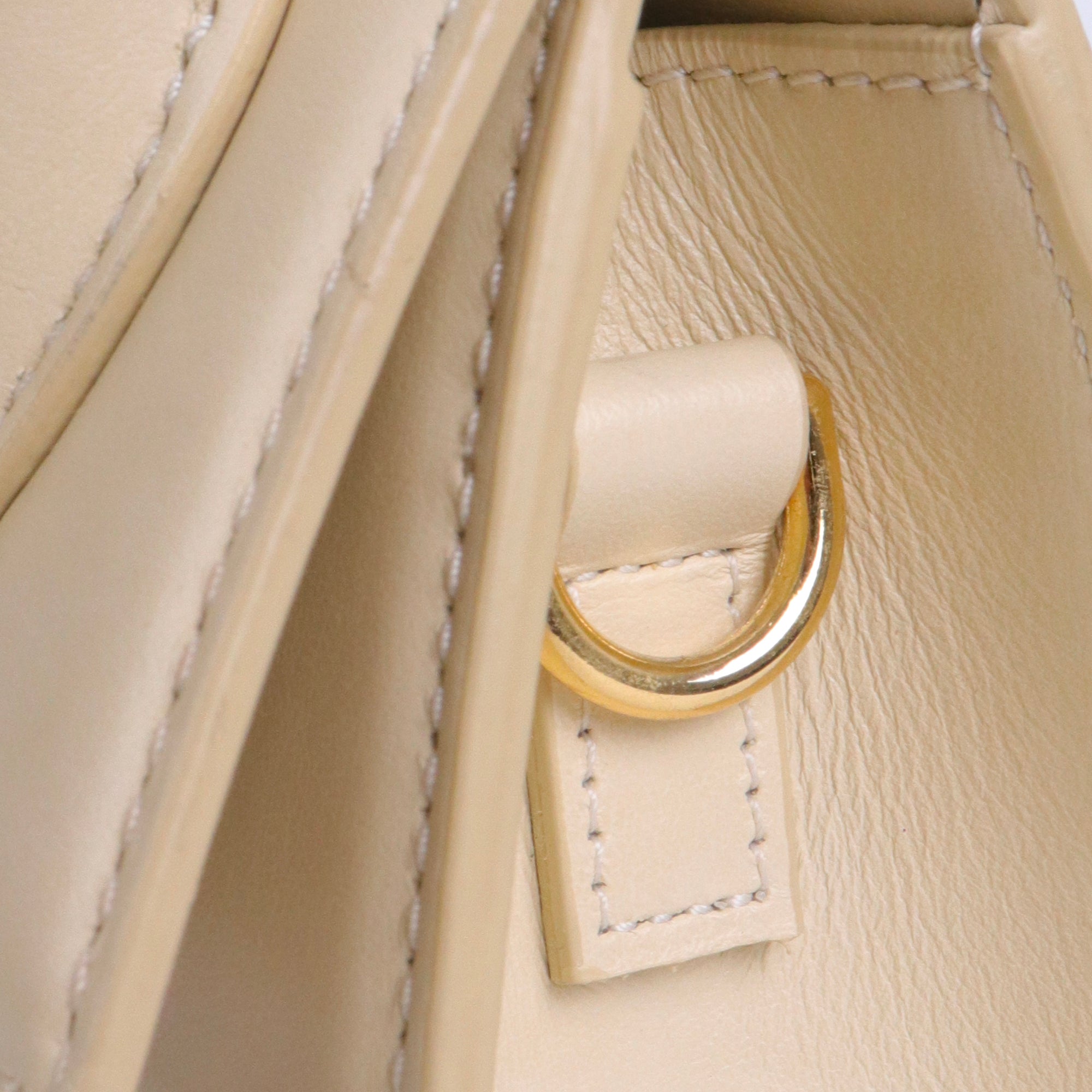JACQUEMUS - Sac à bandoulière Chiquito medium Jacquemus en cuir beige