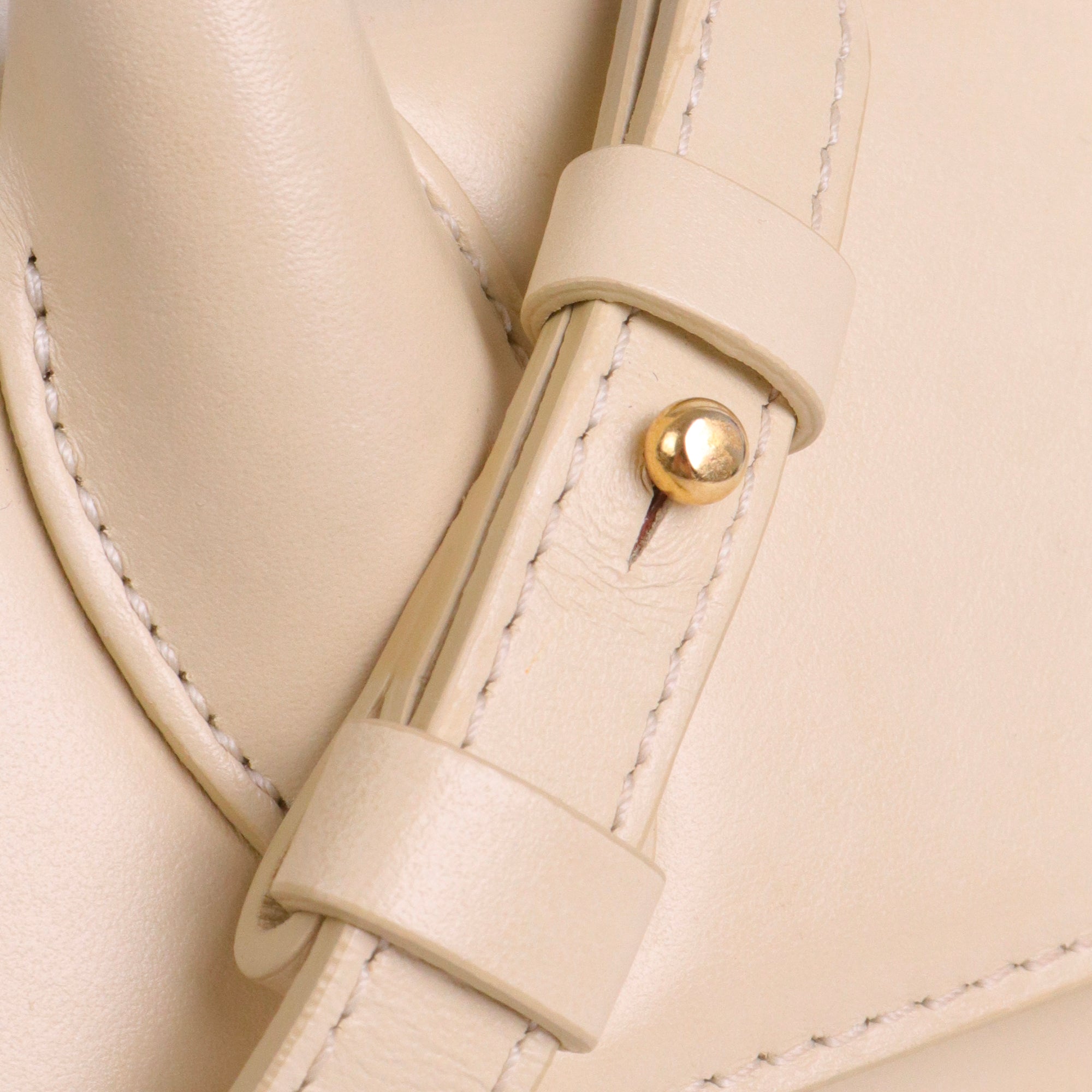 JACQUEMUS - Sac à bandoulière Chiquito medium Jacquemus en cuir beige