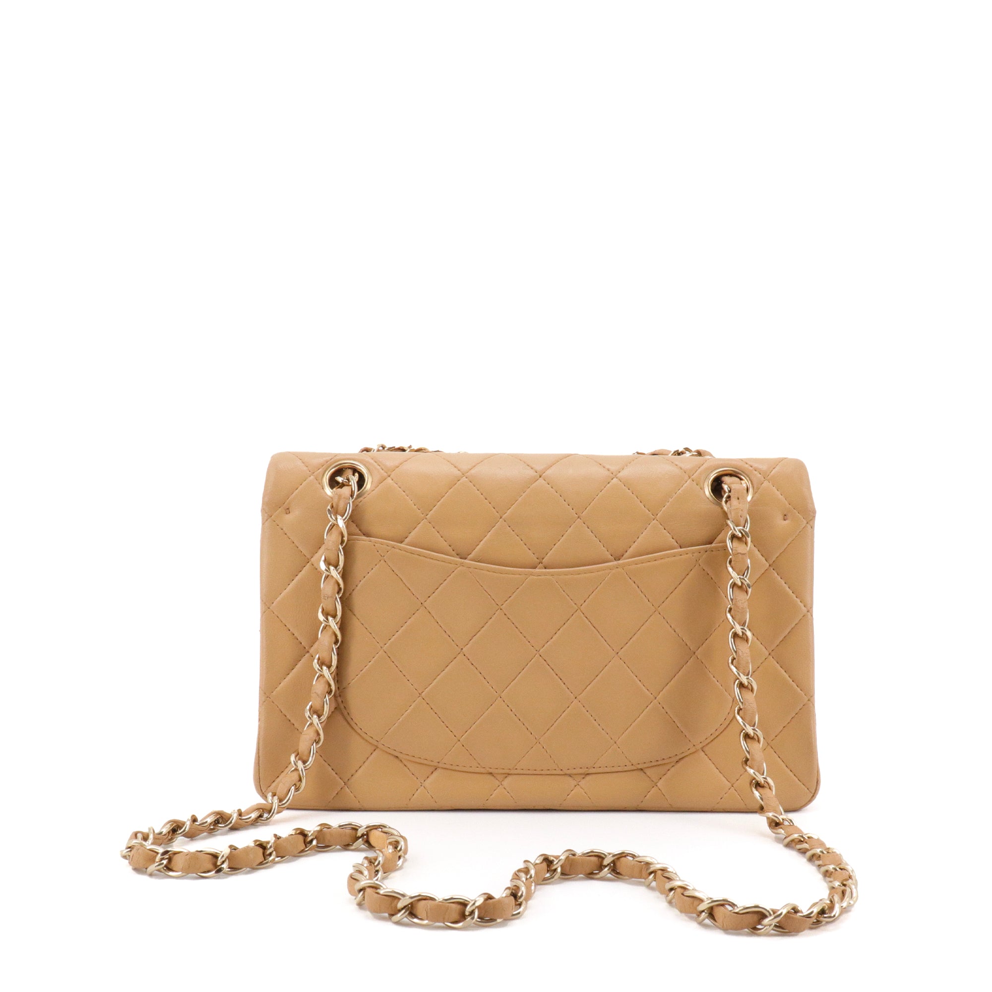 CHANEL - Sac à main Classique/Timeless small Chanel en cuir lisse beige vintage