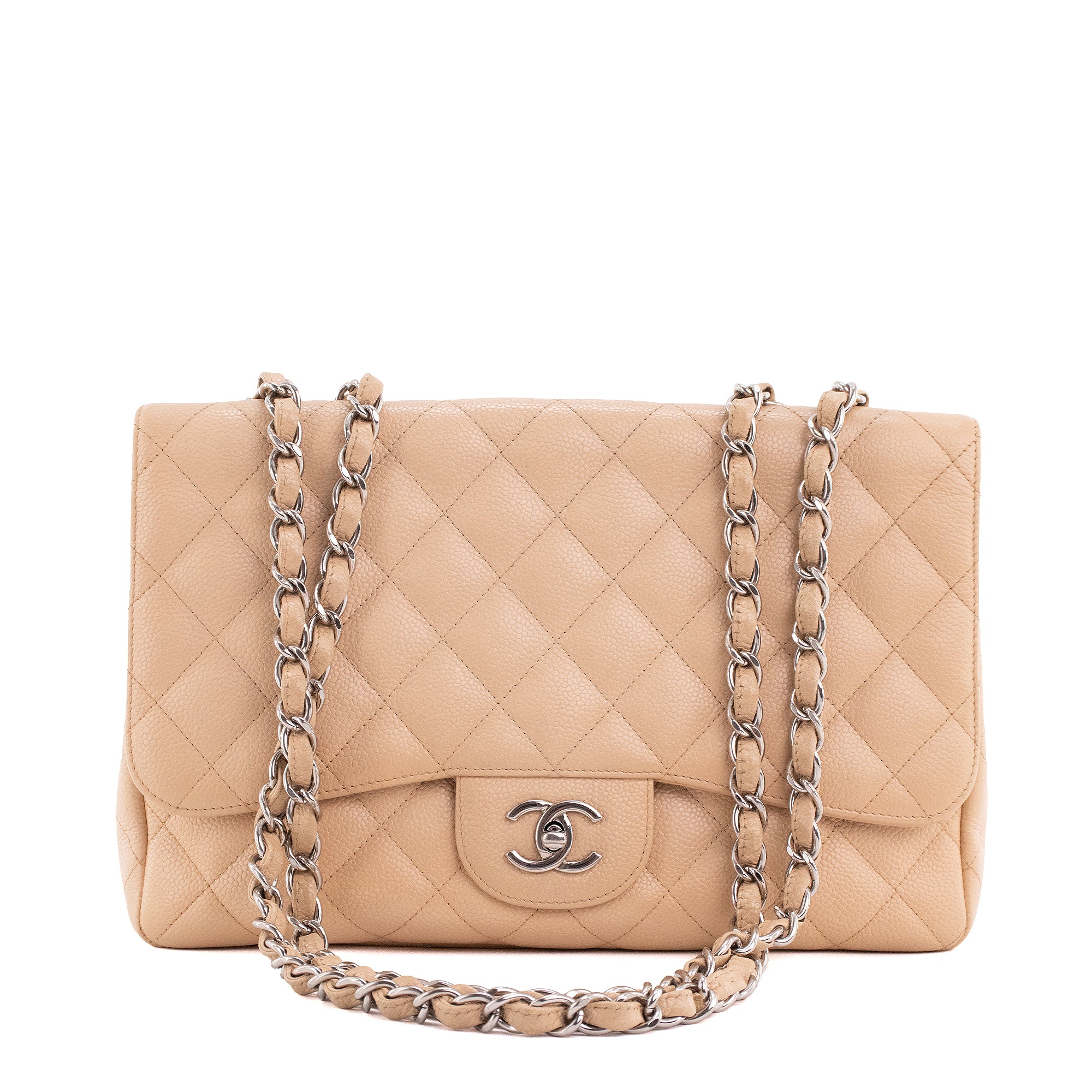 CHANEL - Sac à bandoulière Classique/Timeless Jumbo Chanel en cuir caviar beige