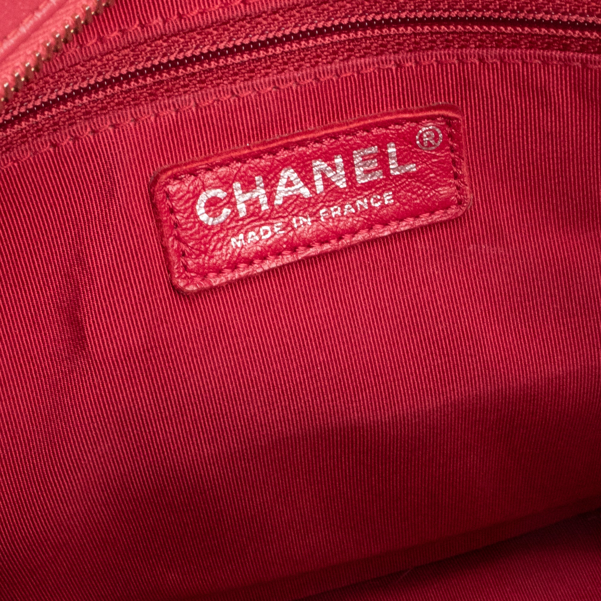 CHANEL - Sac à bandoulière Gabrielle GM Chanel en cuir et tweed rose