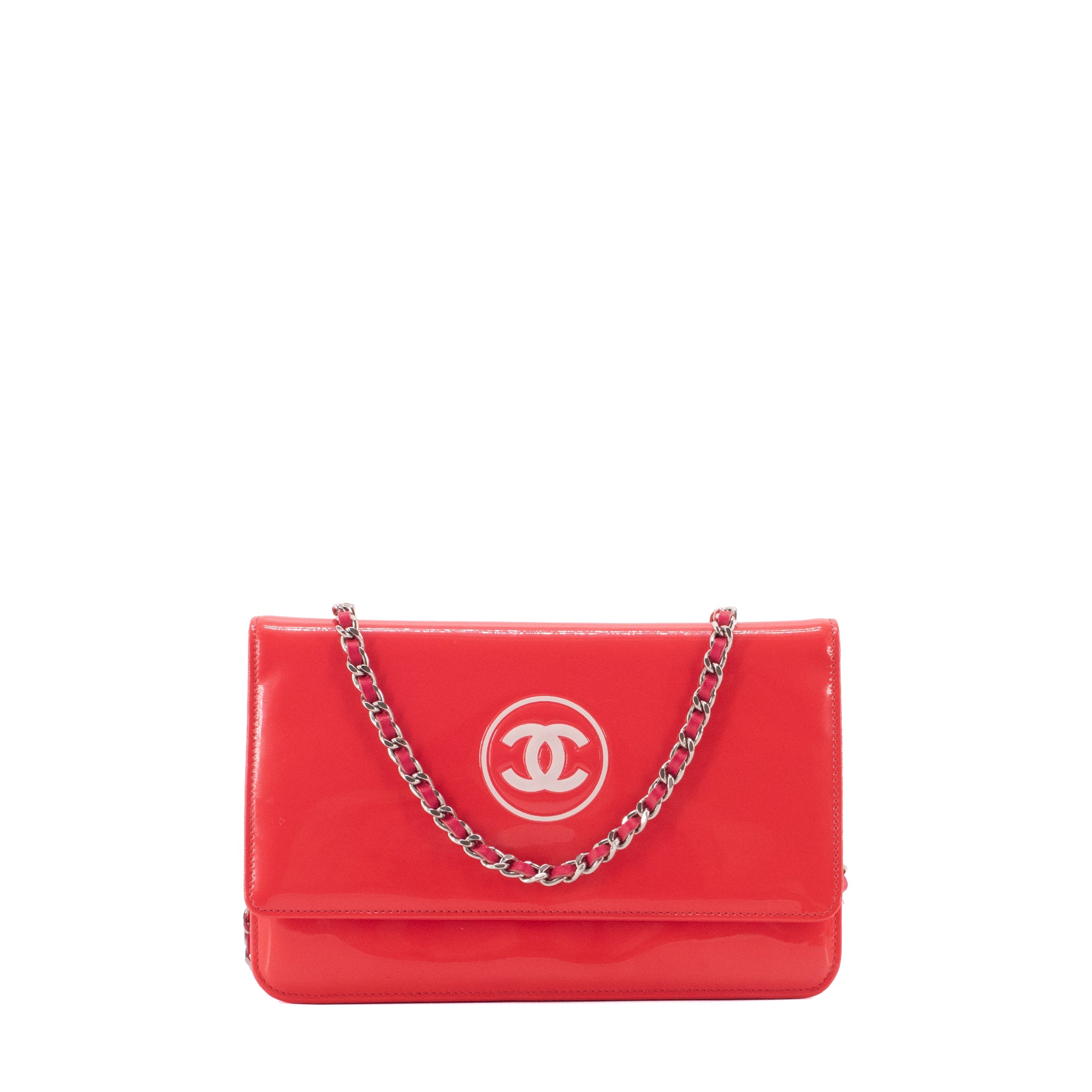 CHANEL - Sac à bandoulière Wallet On Chain édition limitée Chanel en cuir verni rose