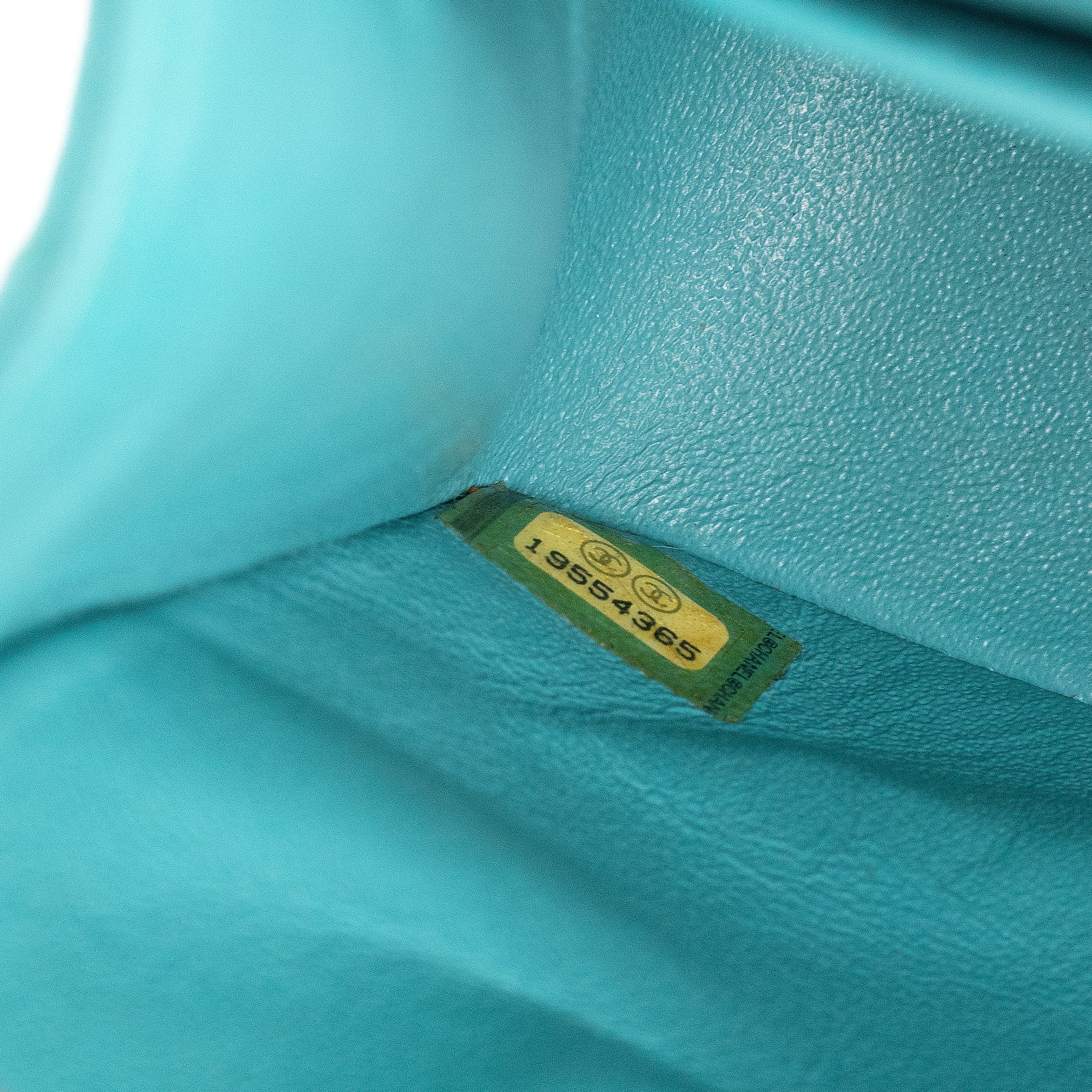 CHANEL - Sac à main Classique/Timeless 11.12 Chanel en cuir lisse bleu