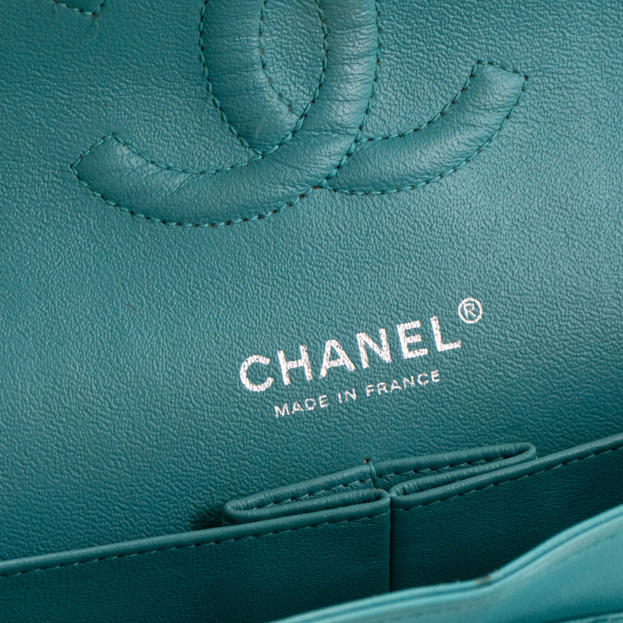 CHANEL - Sac à main Classique/Timeless 11.12 Chanel en cuir lisse bleu