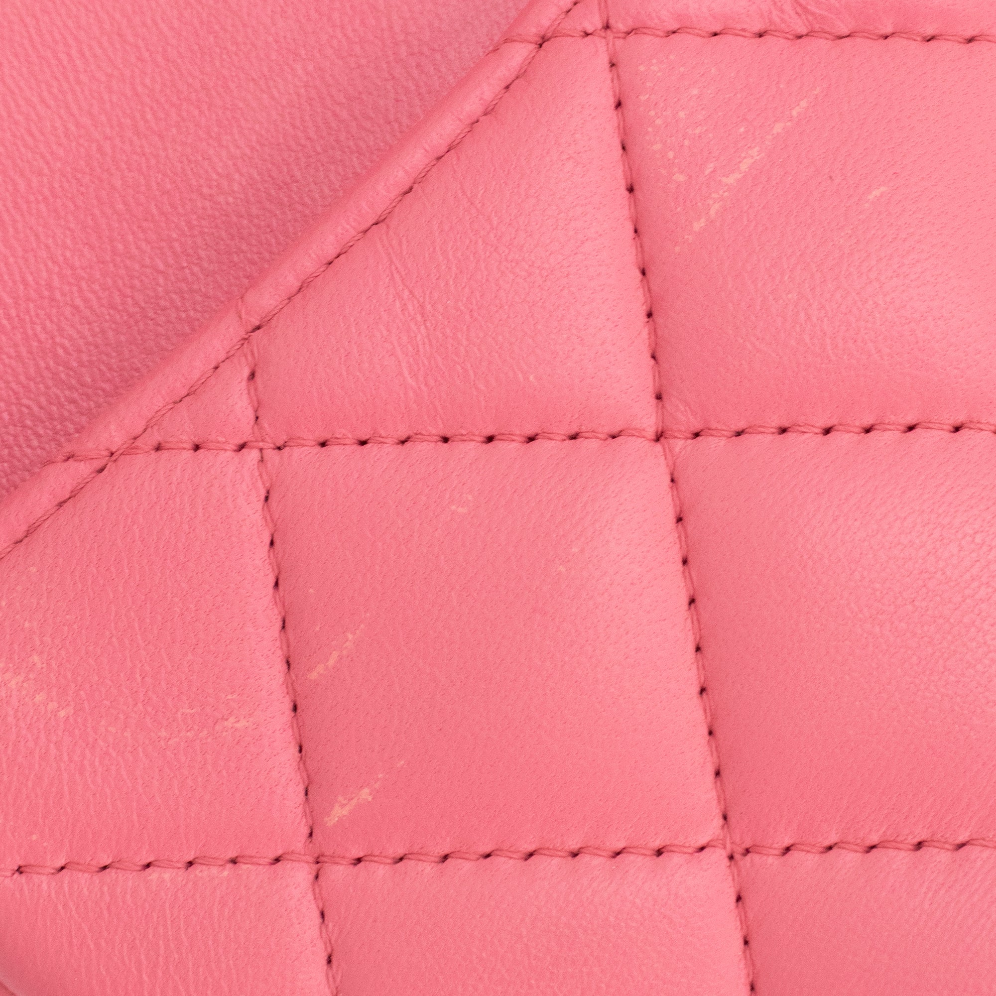 CHANEL - Sac à main Classique/Timeless 11.12 Chanel en cuir lisse rose