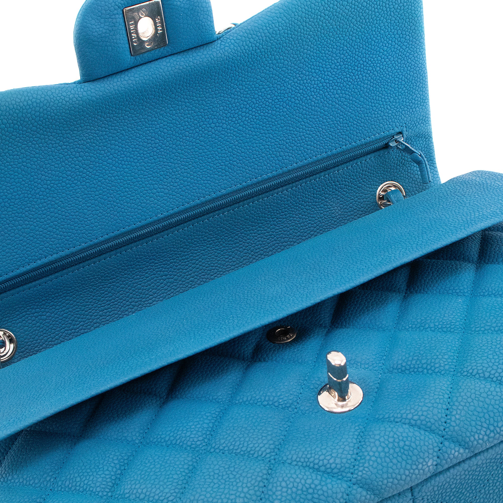CHANEL - Sac à main Classique/Timeless Jumbo Chanel en cuir caviar bleu