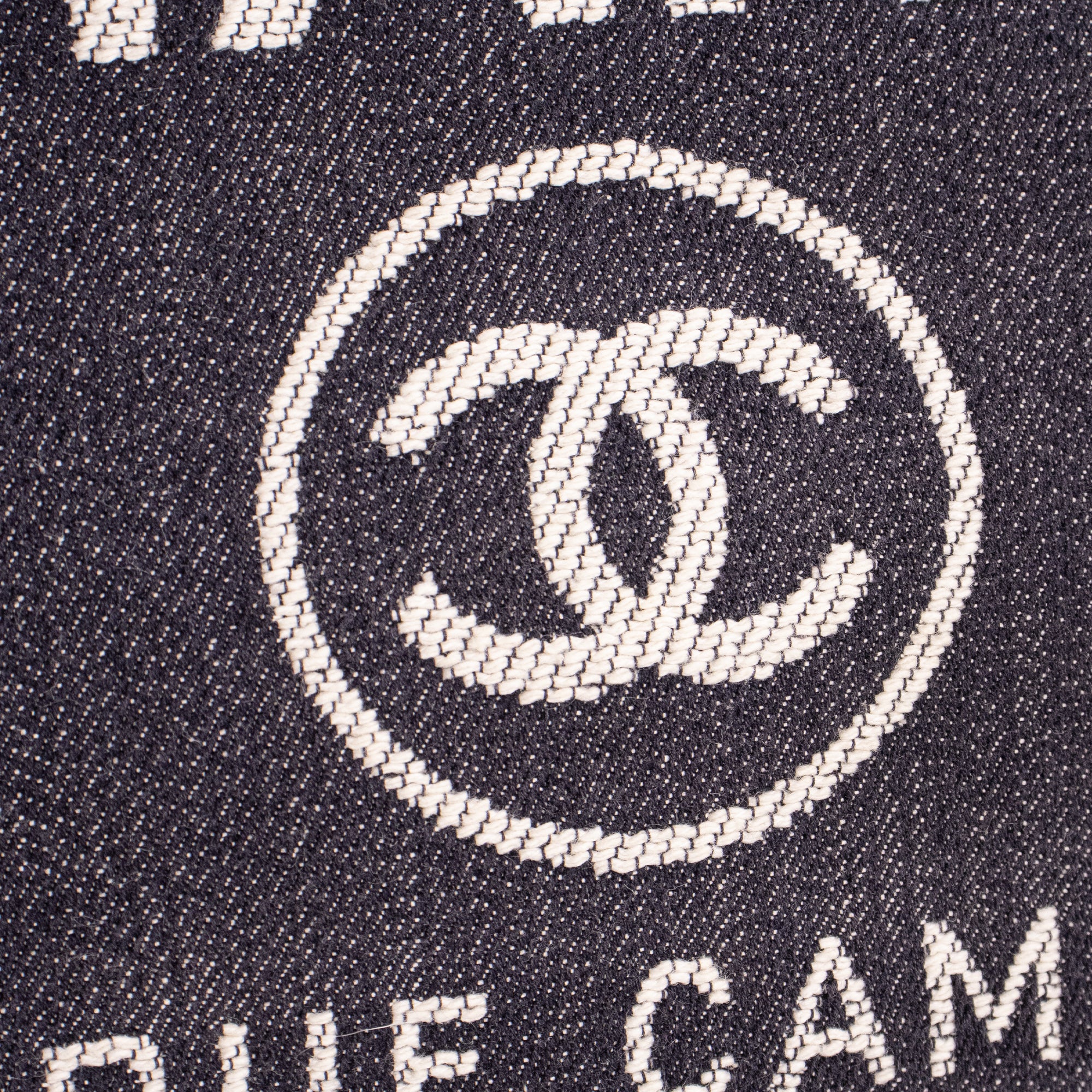 CHANEL - Sac cabas Deauville Chanel en toile bleu marine