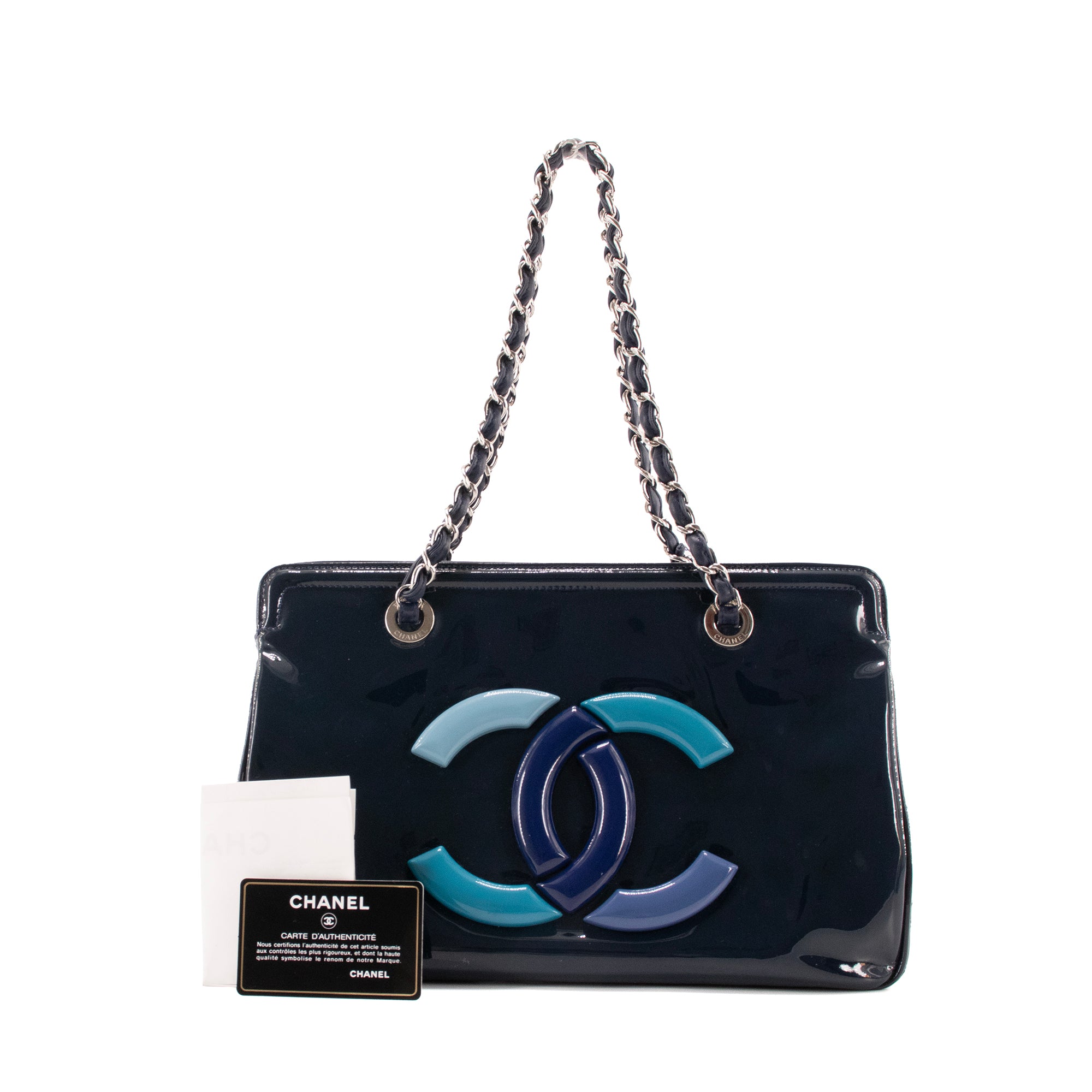 CHANEL - Sac cabas Lipstick CC Chanel en cuir verni bleu marine