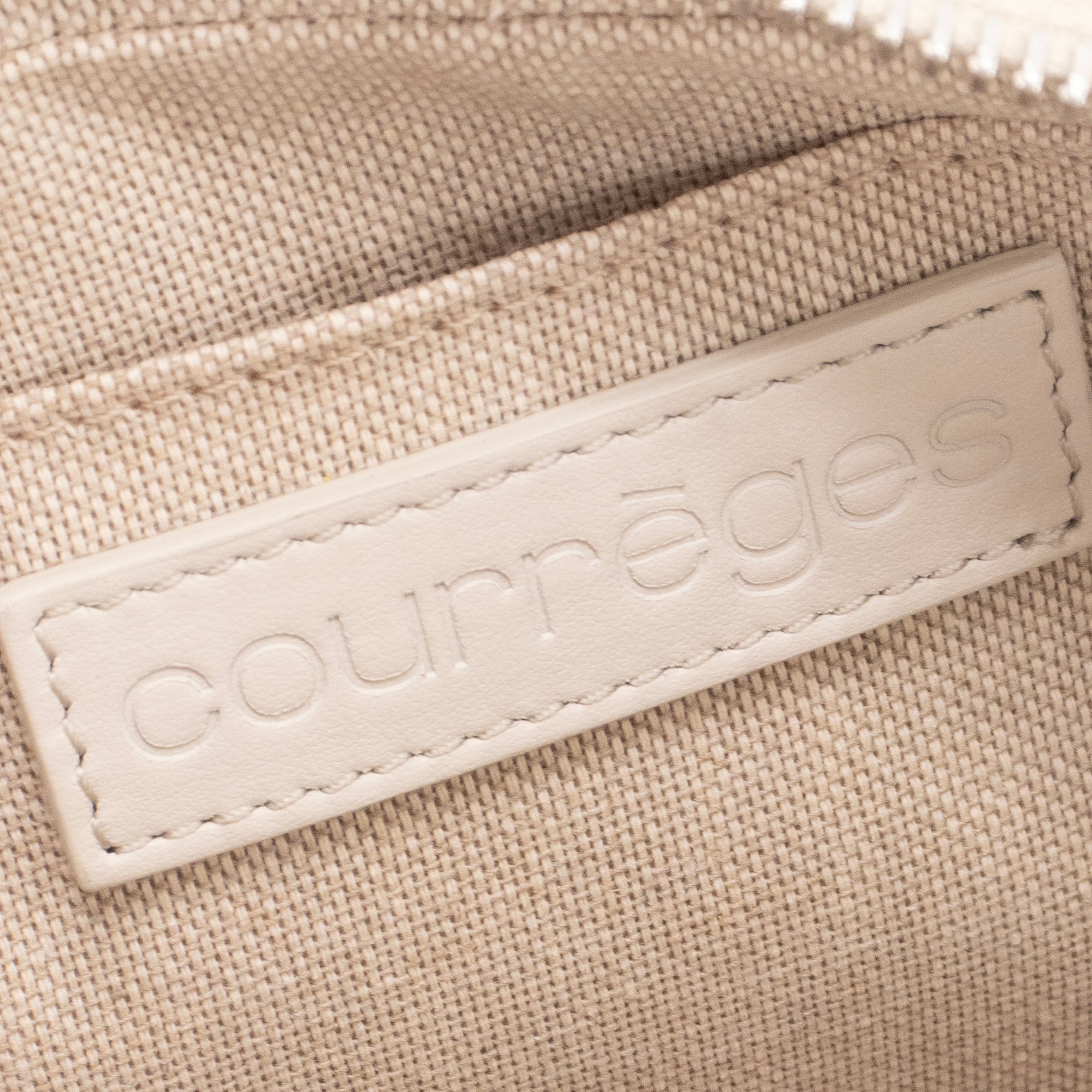COURRÈGES - Sac à épaule Réédition Courrèges en cuir lisse beige