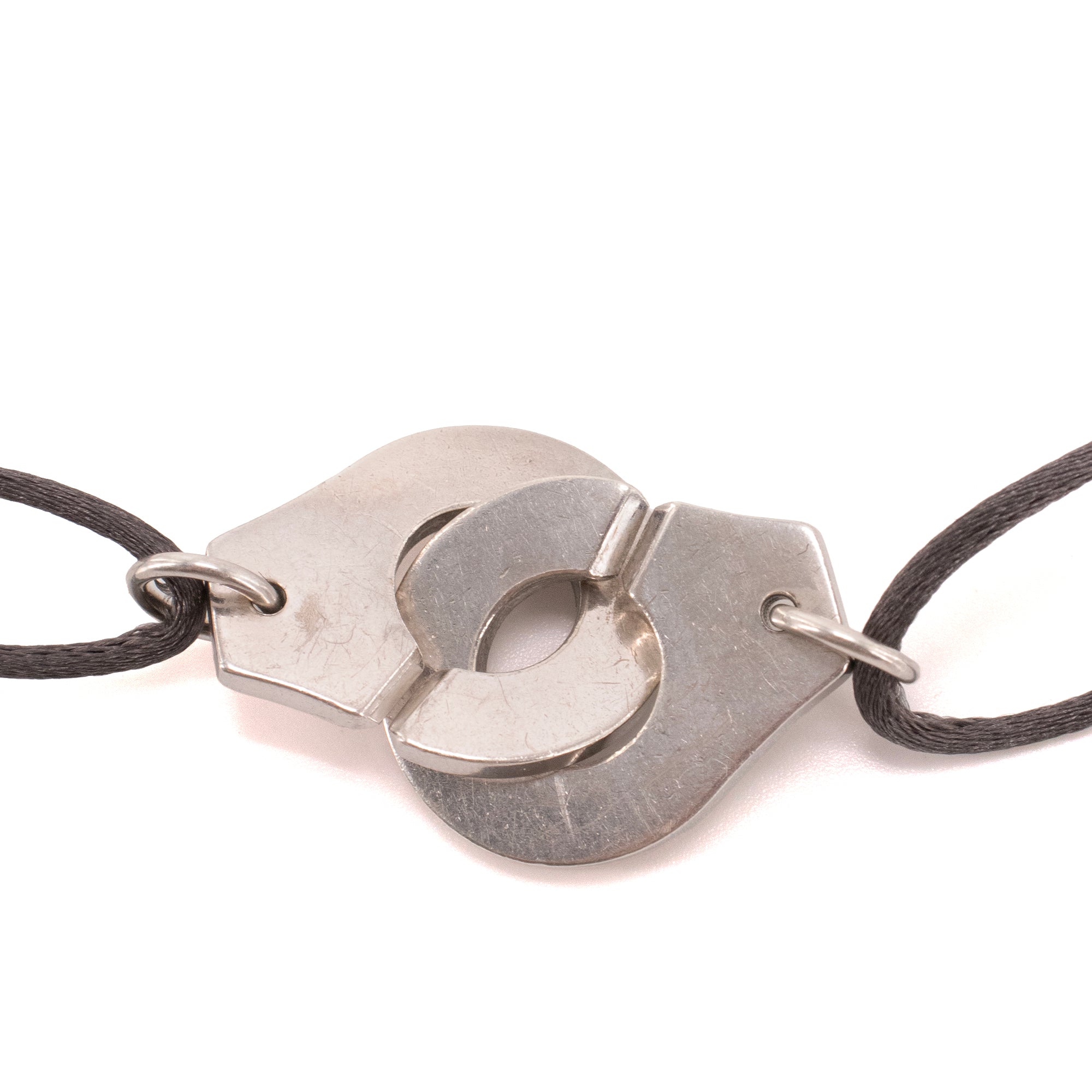 DINH VAN - Collier Menottes Dinh Van sur cordon gris irisé