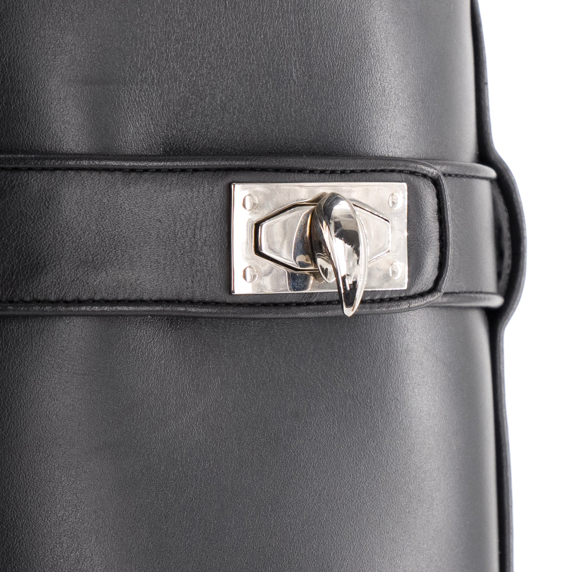 GIVENCHY - Bottes Shark Lock Givenchy en cuir noir (T37)