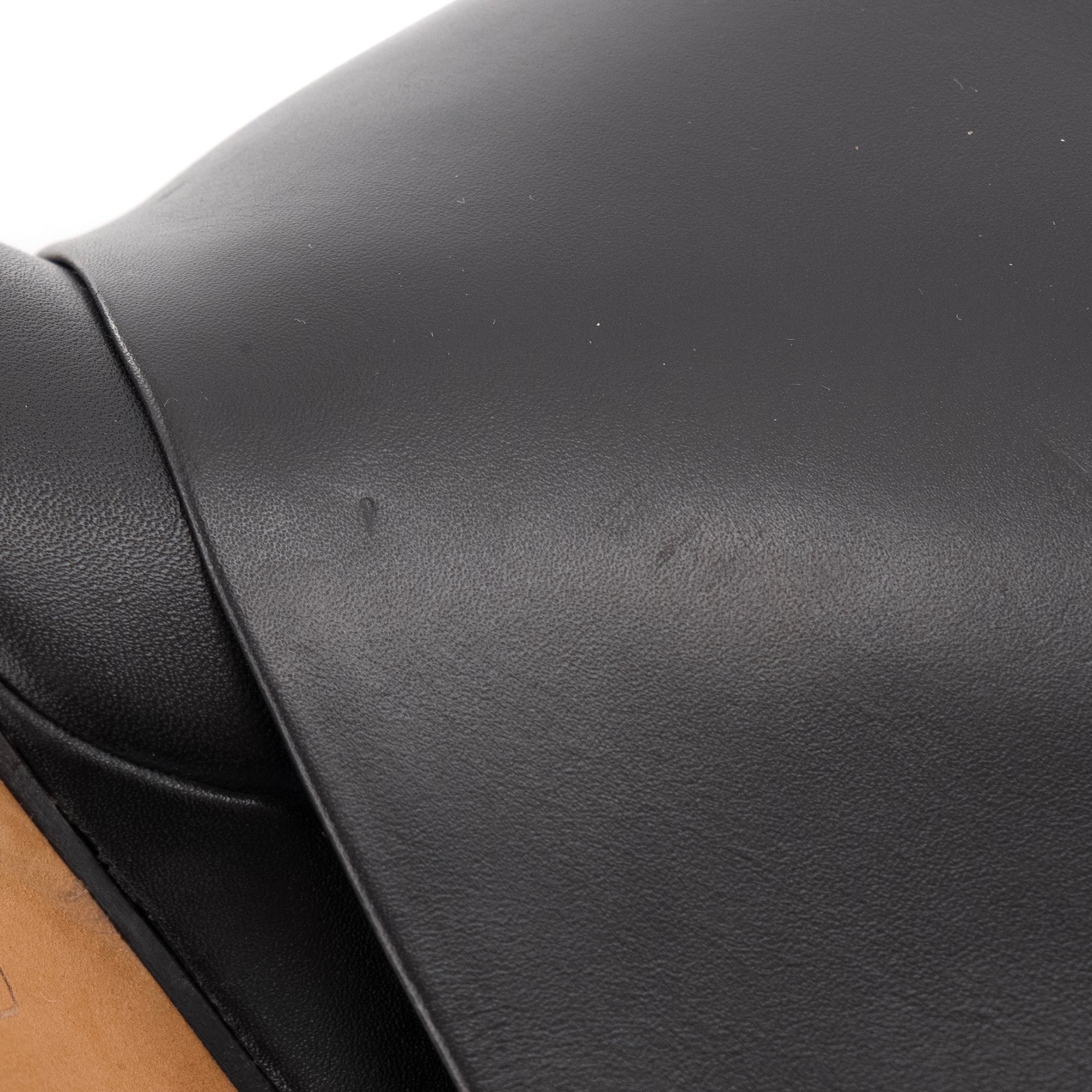 GIVENCHY - Bottes Shark Lock Givenchy en cuir noir (T37)
