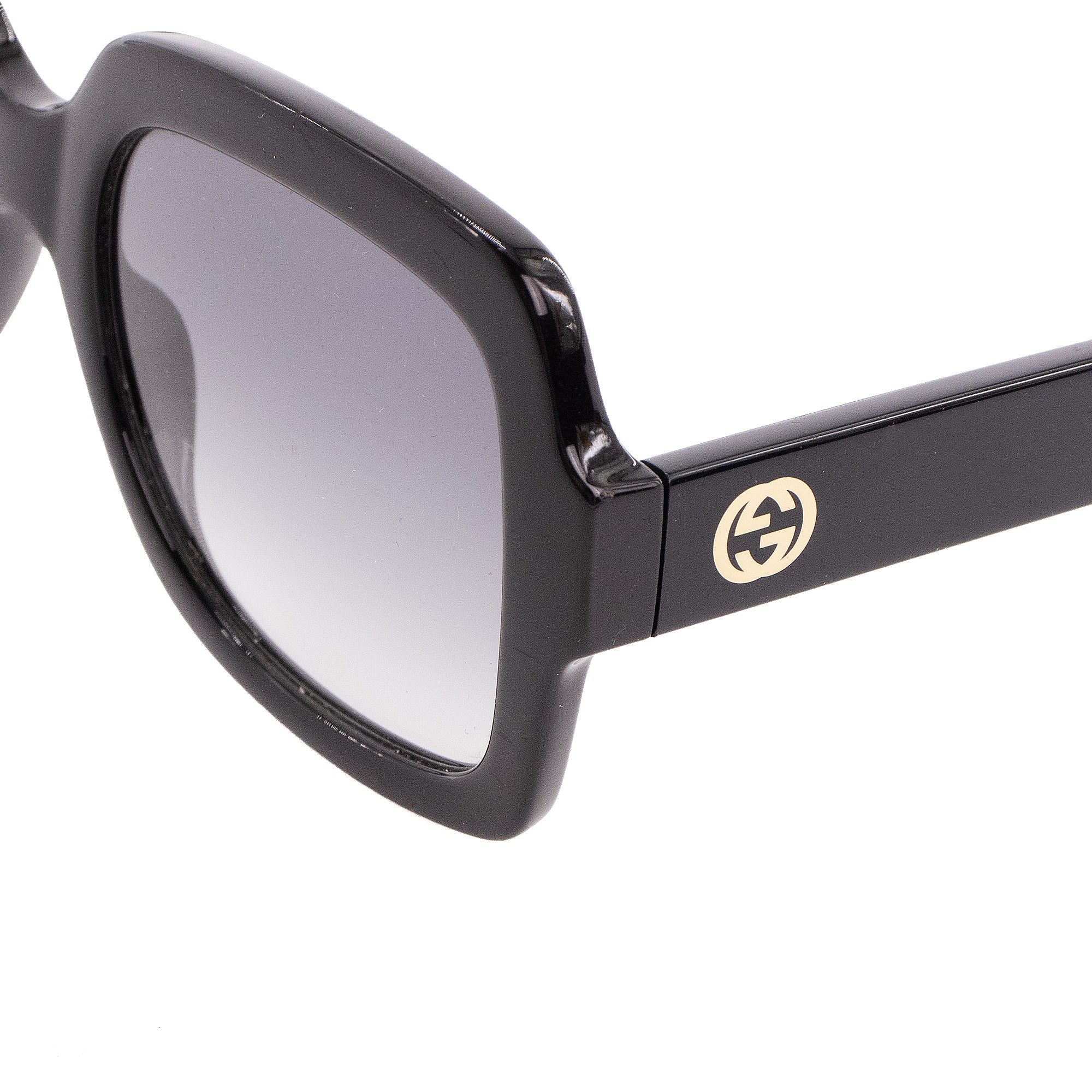 GUCCI - Lunettes de soleil Gucci en plastique noir
