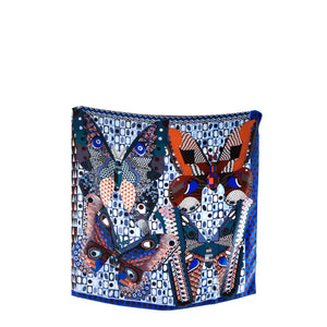 HERMÈS - Carré 90 « Les ailes de la soie » Hermès en soie bleu