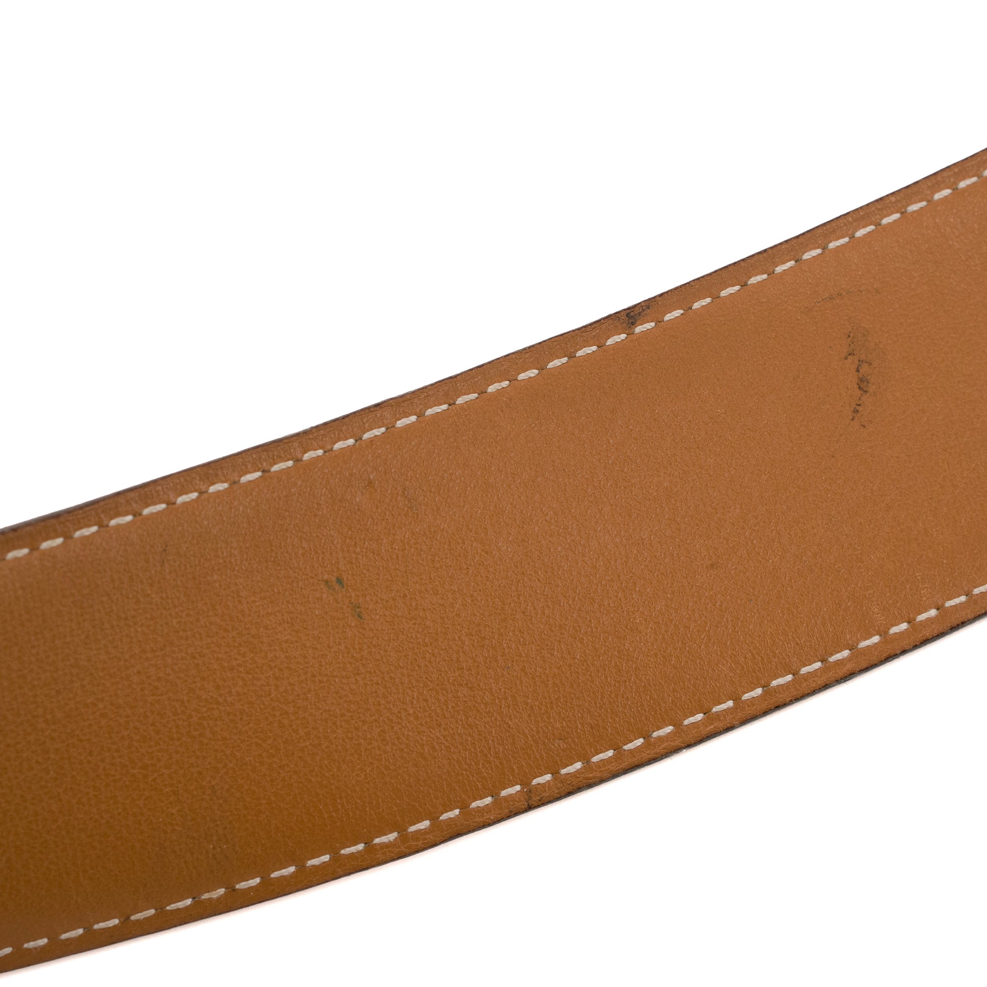 HERMÈS - Ceinture H Hermès en cuir noir (T80)