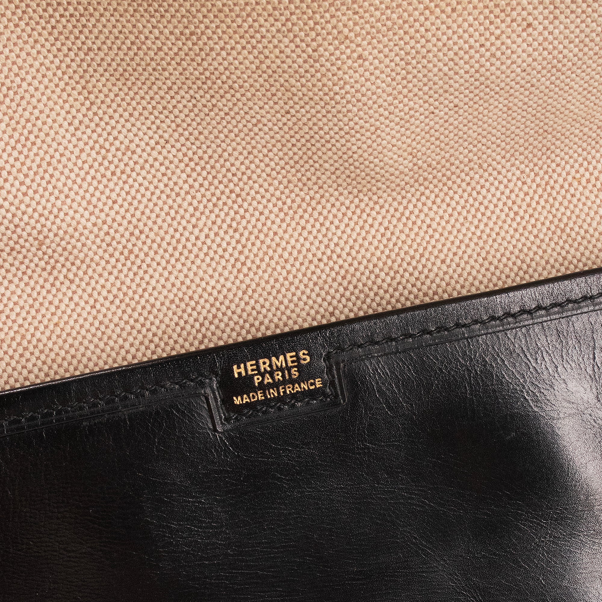 HERMÈS - Pochette Jige Hermès en cuir box noir