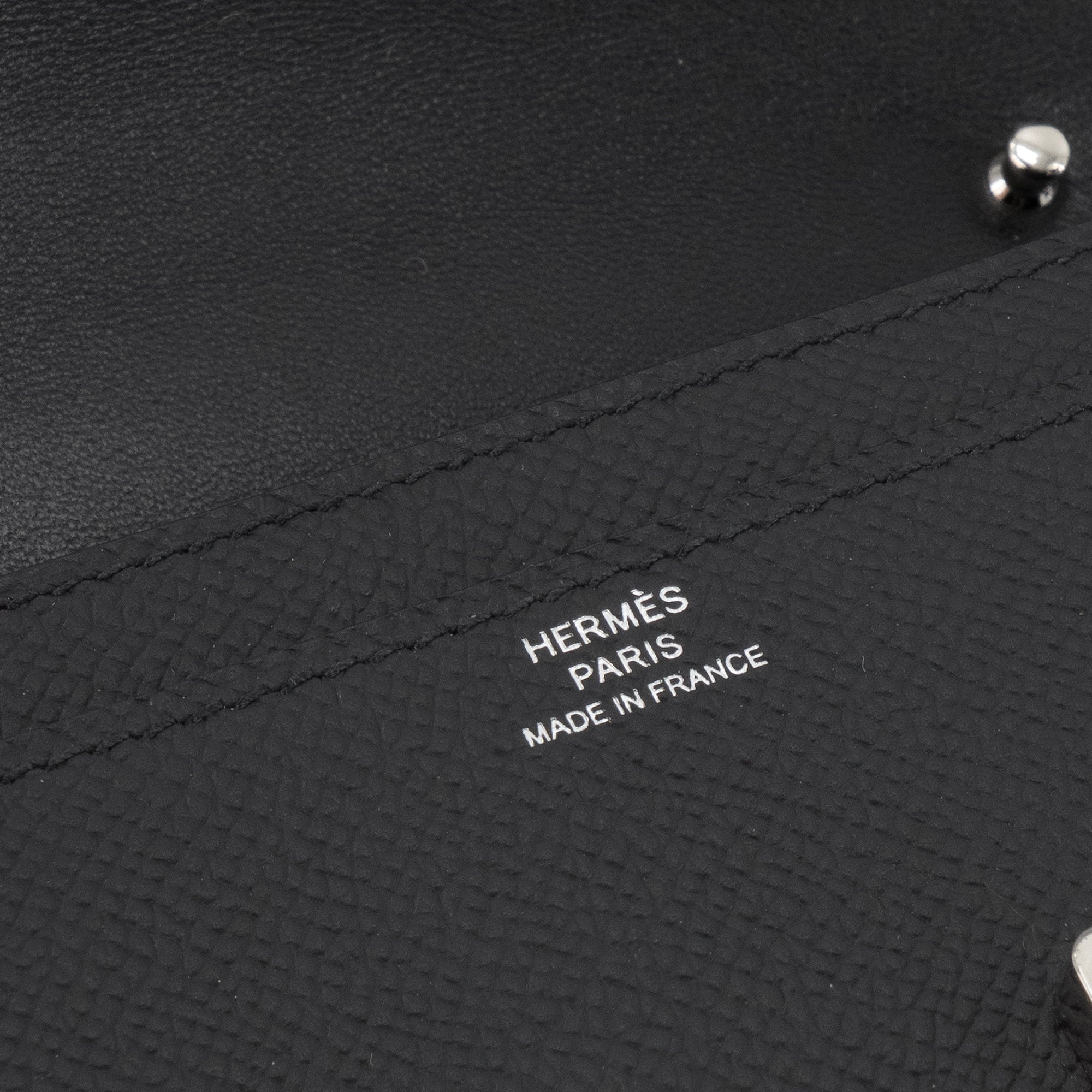 HERMÈS - Sac à bandoulière Constance To Go Hermès en cuir epsom noir