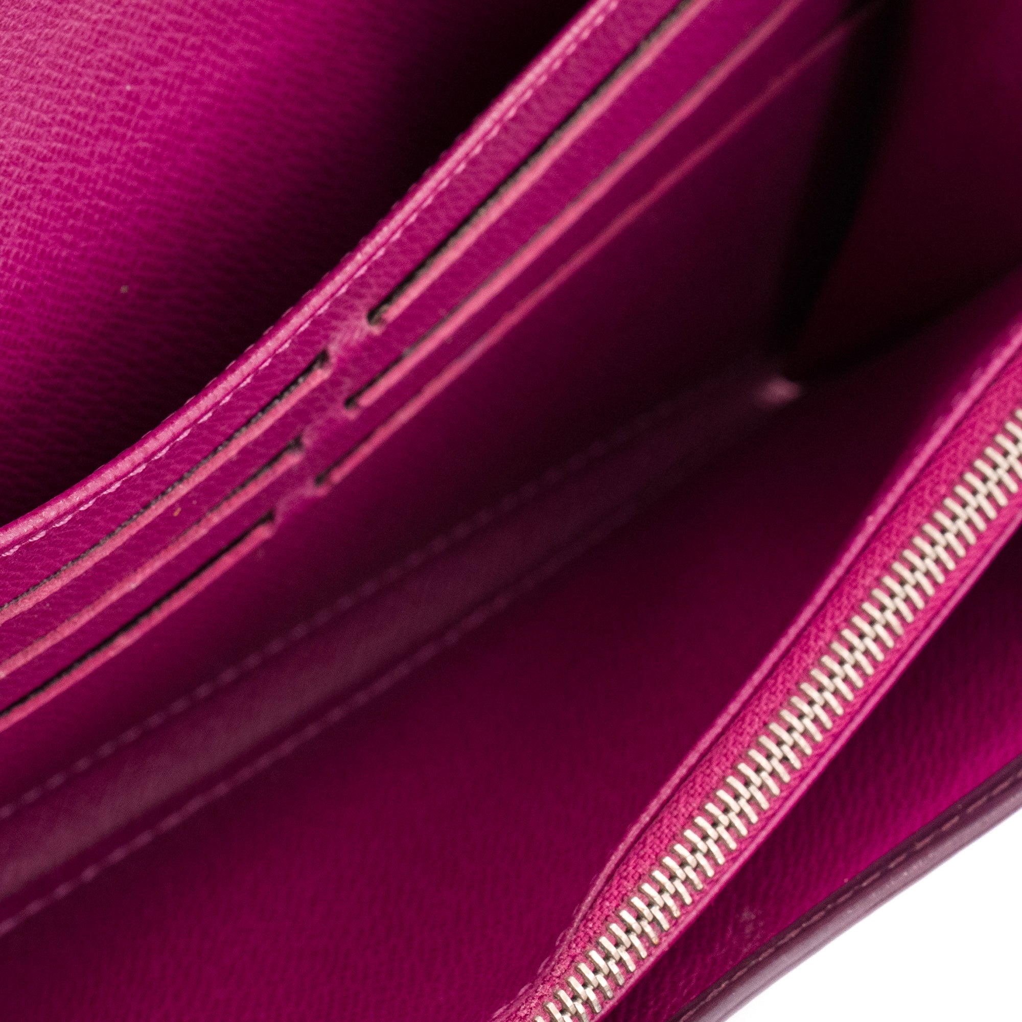 LOUIS VUITTON - Portefeuille Sarah Louis Vuitton en cuir épi prune
