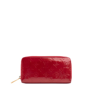 LOUIS VUITTON - Portefeuille Zippy Louis Vuitton en cuir verni rouge